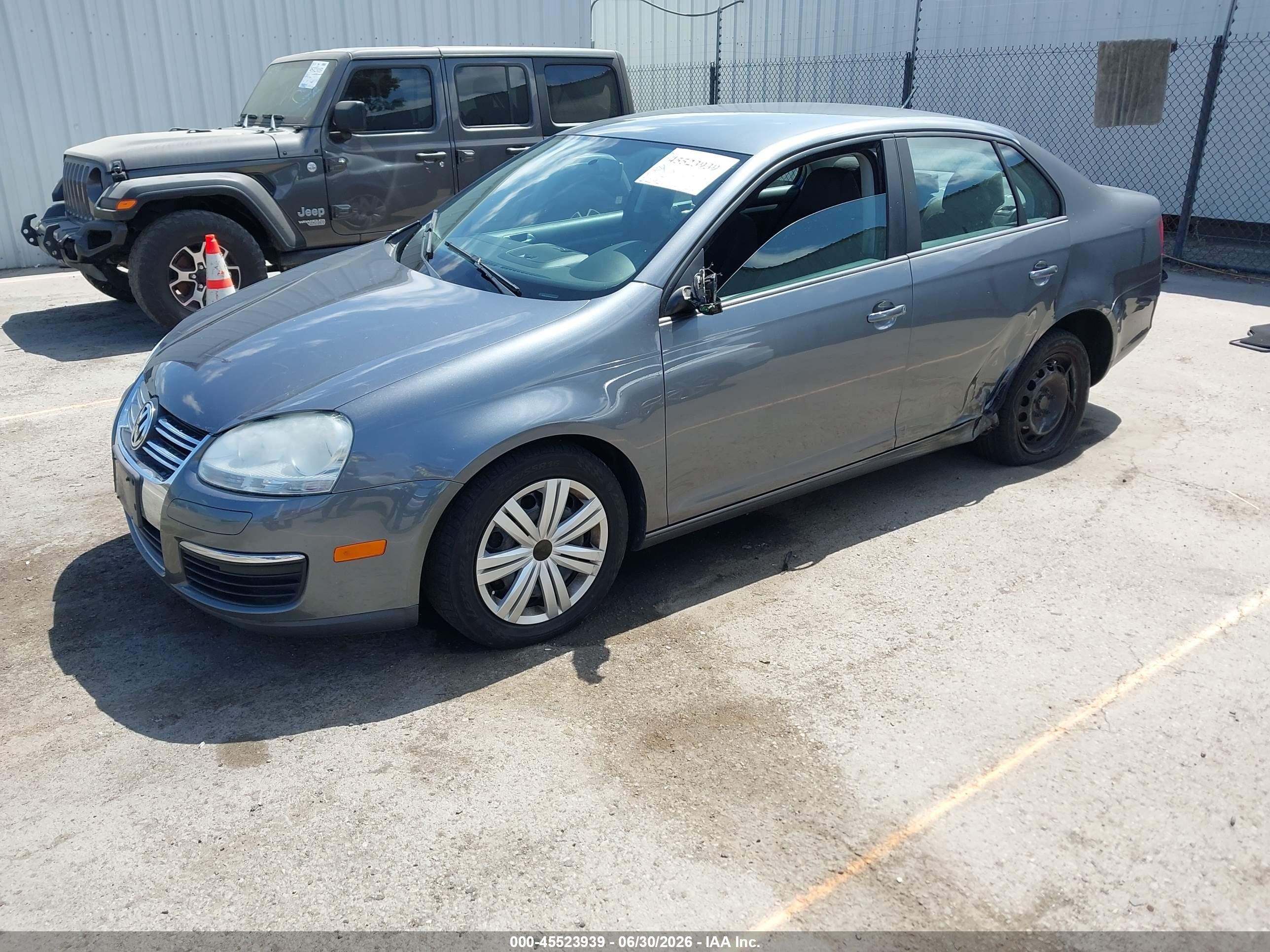2008 Volkswagen Jetta S Gray vin: 3VWJZ71K08M124570