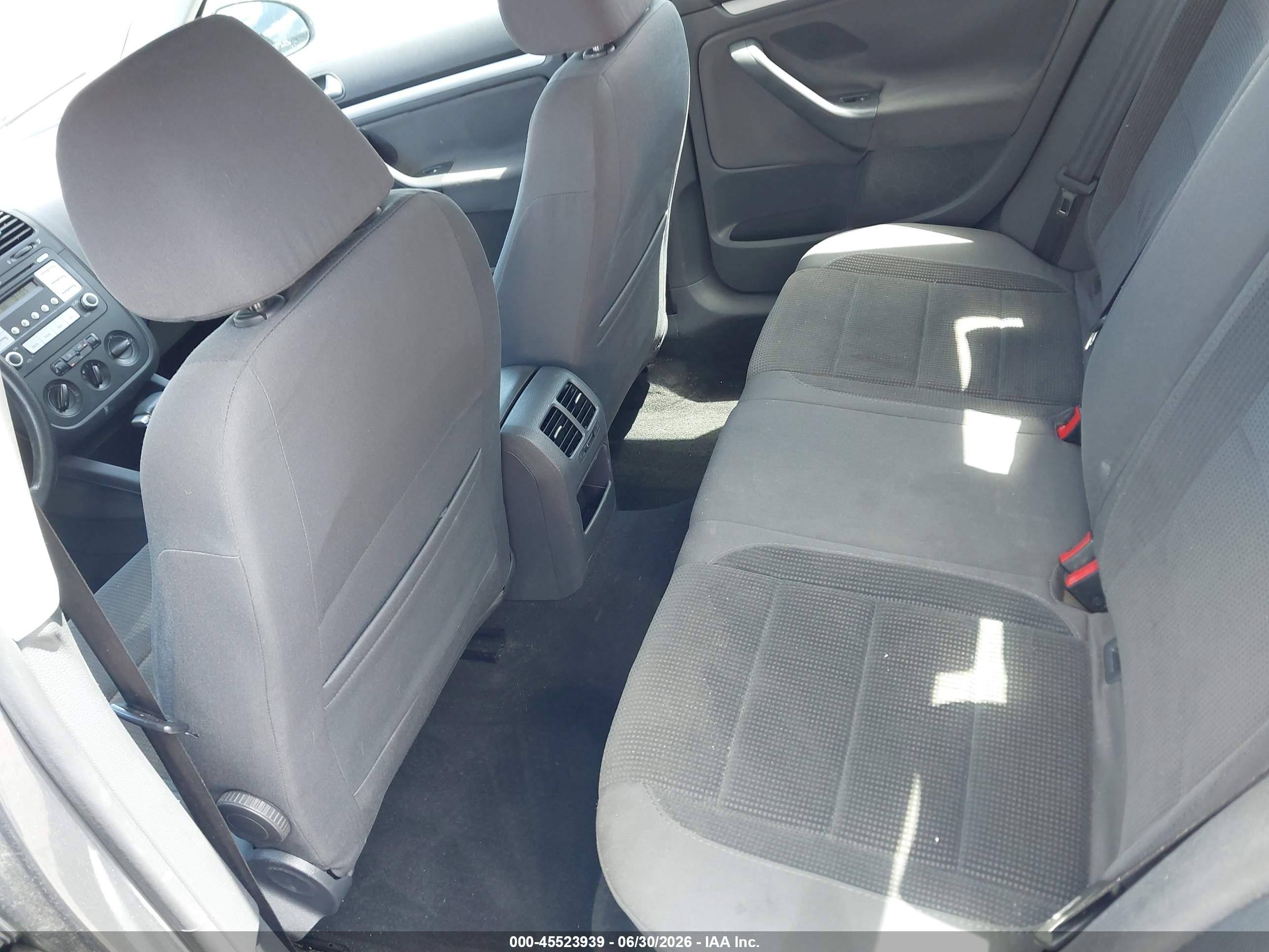 2008 Volkswagen Jetta S Gray vin: 3VWJZ71K08M124570