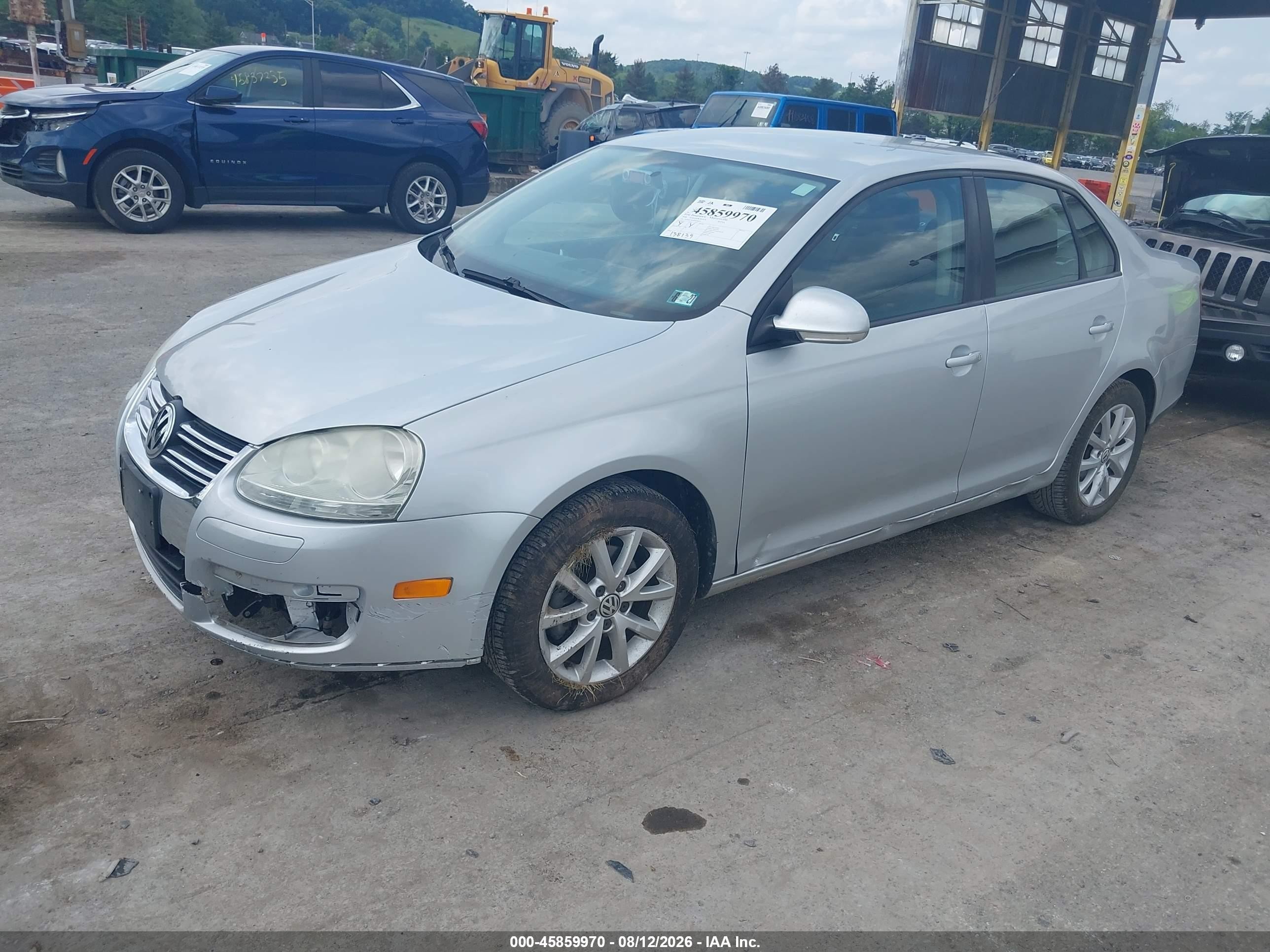2009 Volkswagen Jetta S Silver vin: 3VWJZ71K09M028925