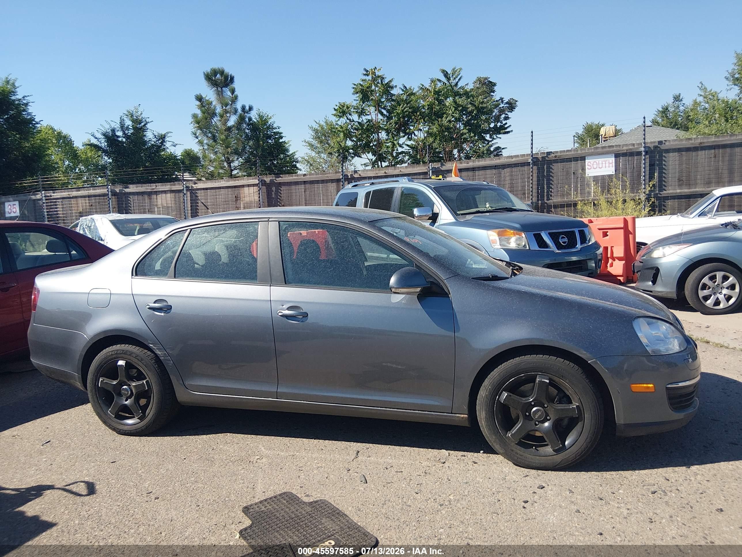 2008 Volkswagen Jetta S Gray vin: 3VWJZ71K28M189890