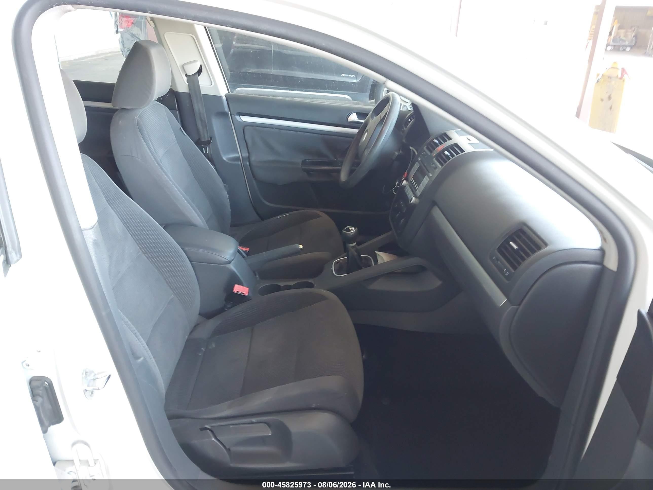 2009 Volkswagen Jetta S White vin: 3VWJZ71K29M033561