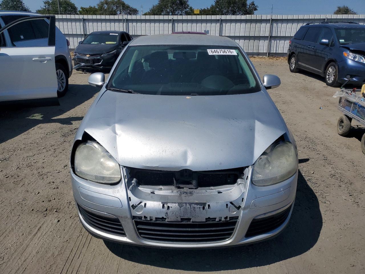 2009 Volkswagen Jetta S Серебряный vin: 3VWJZ71K59M160448