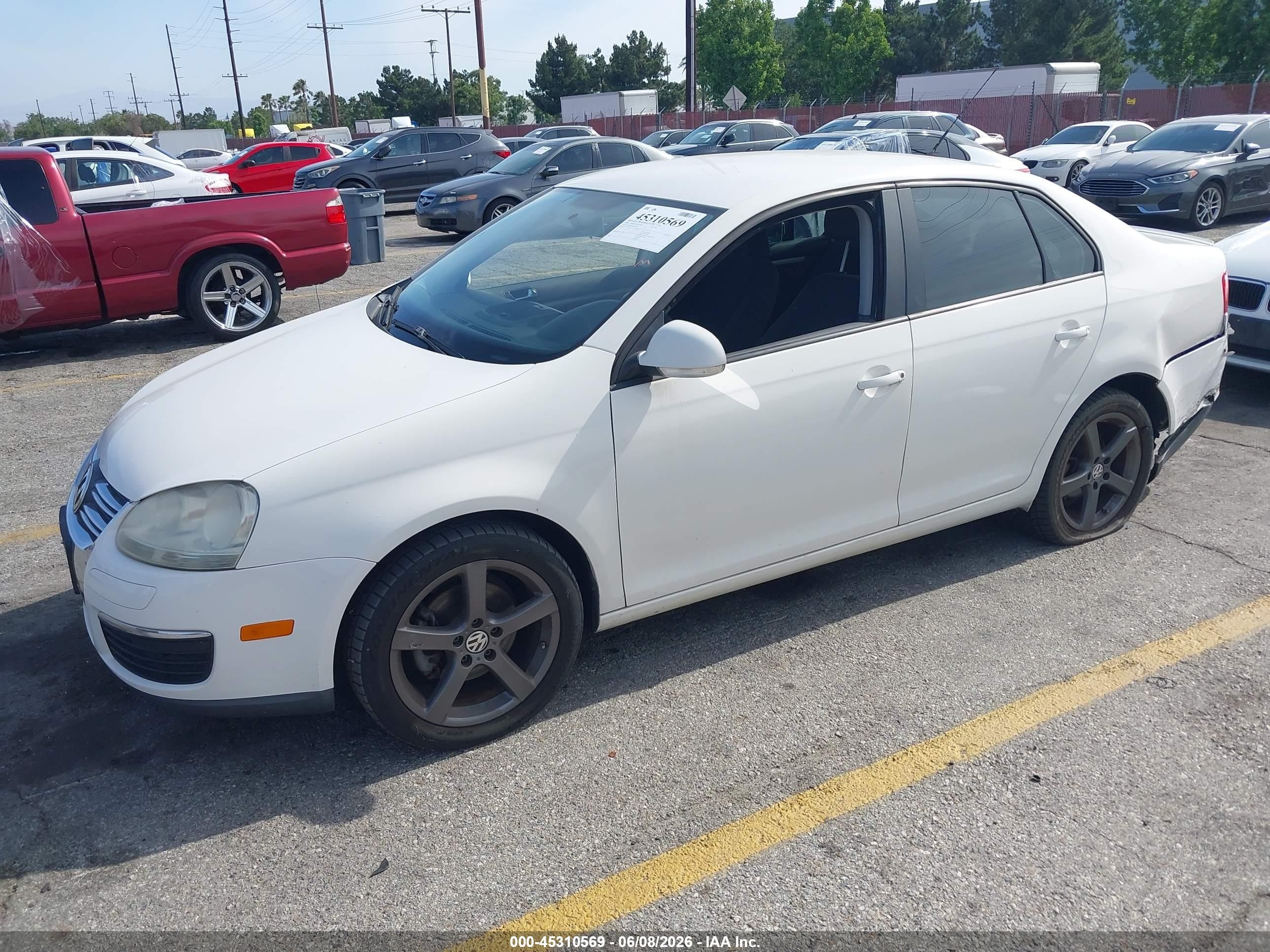 2009 Volkswagen Jetta S Белый vin: 3VWJZ71K69M122548