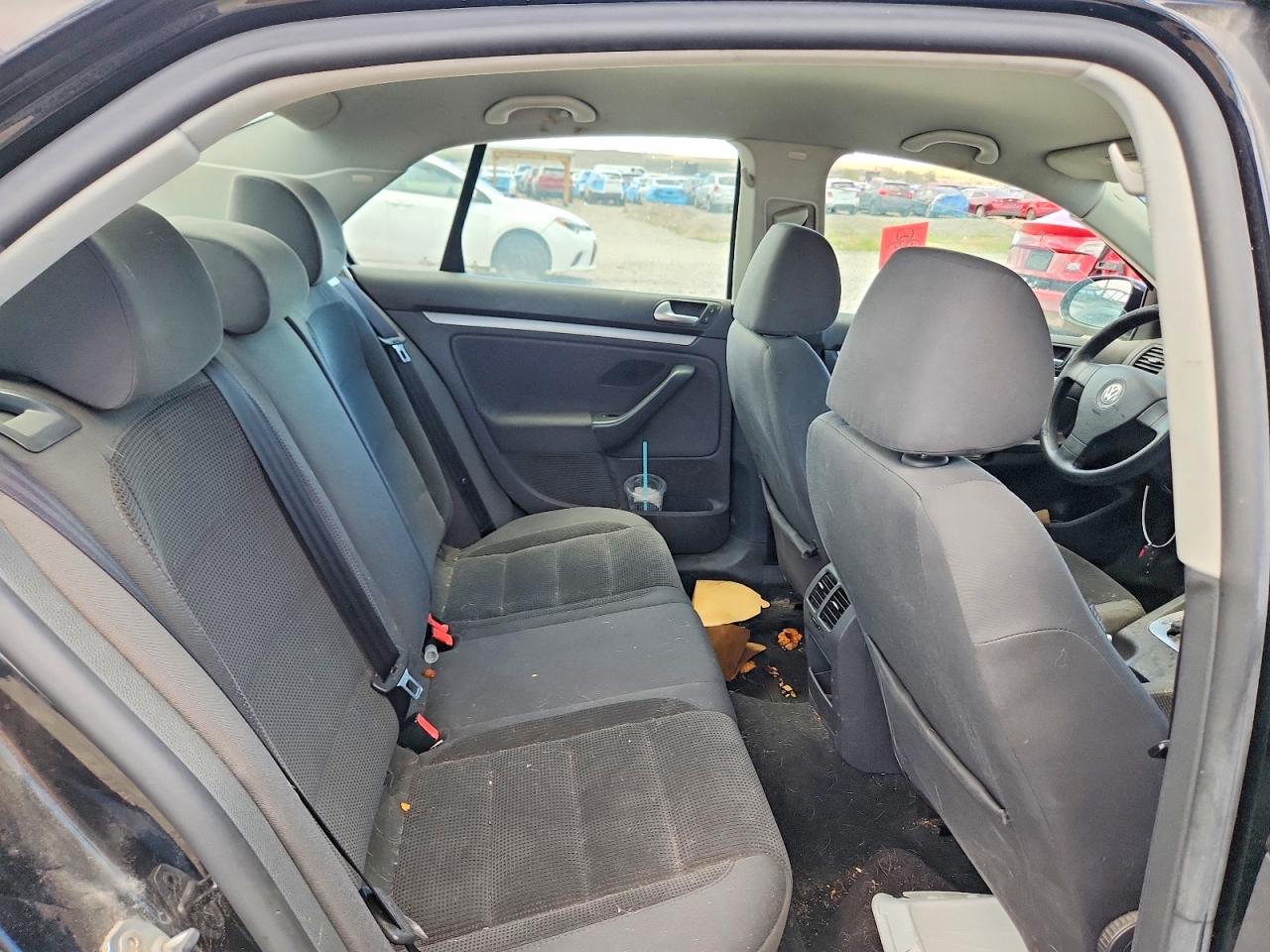 2008 Volkswagen Jetta S Black vin: 3VWJZ71K98M072470