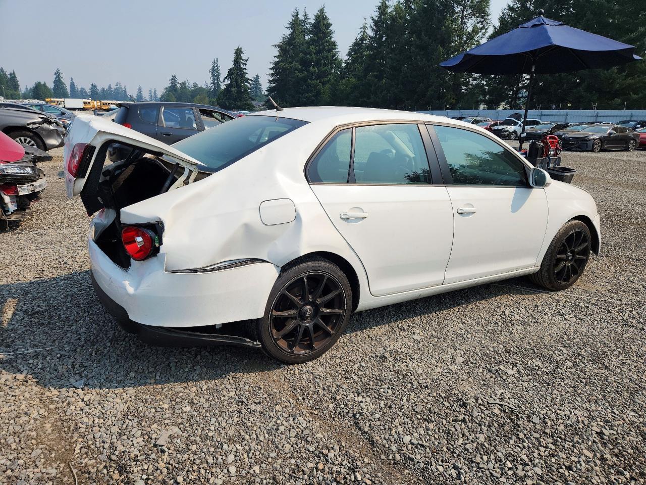2009 Volkswagen Jetta S White vin: 3VWJZ71K99M081977