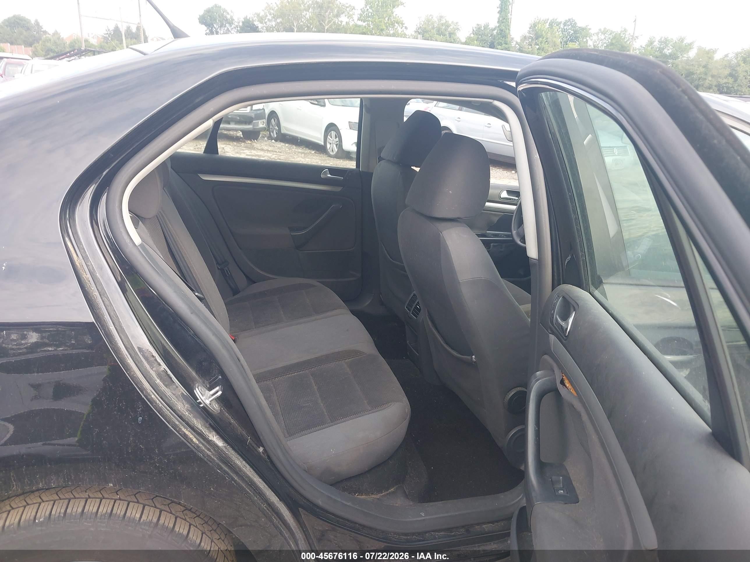 2009 Volkswagen Jetta S Black vin: 3VWJZ71K99M084135