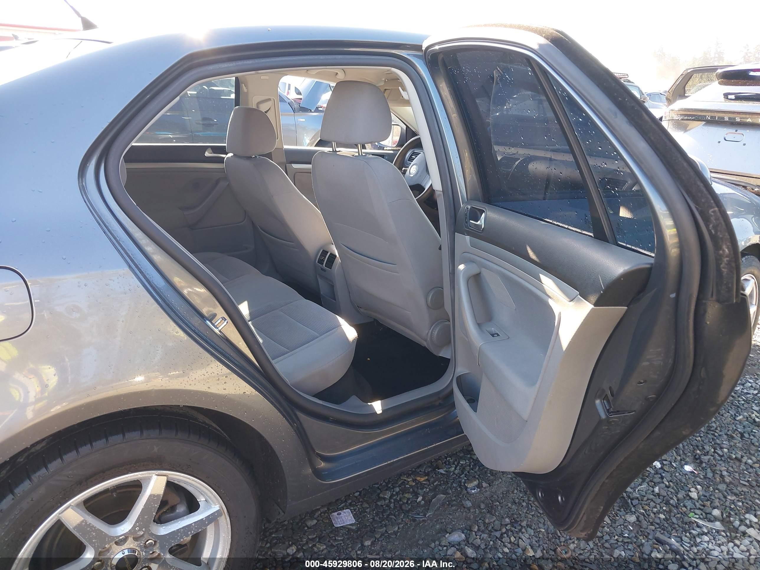 2008 Volkswagen Jetta S Серый vin: 3VWJZ71KX8M094865