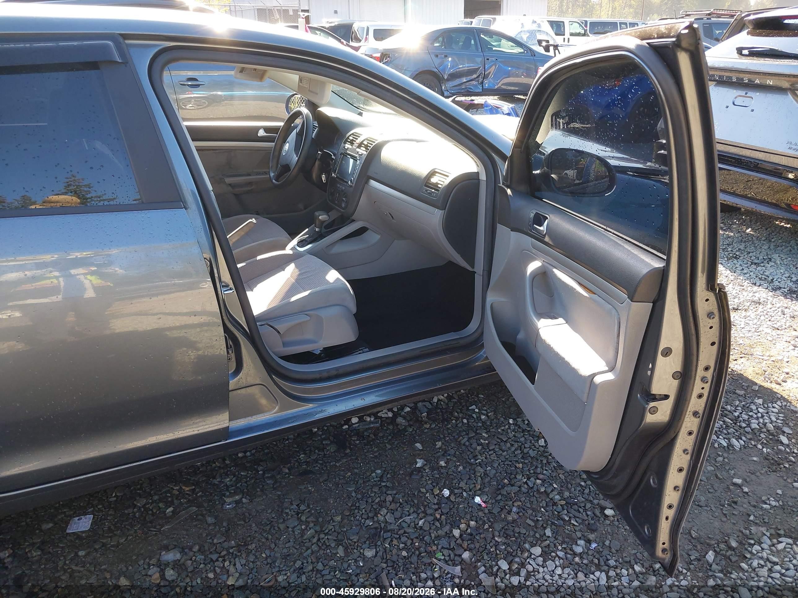 2008 Volkswagen Jetta S Серый vin: 3VWJZ71KX8M094865