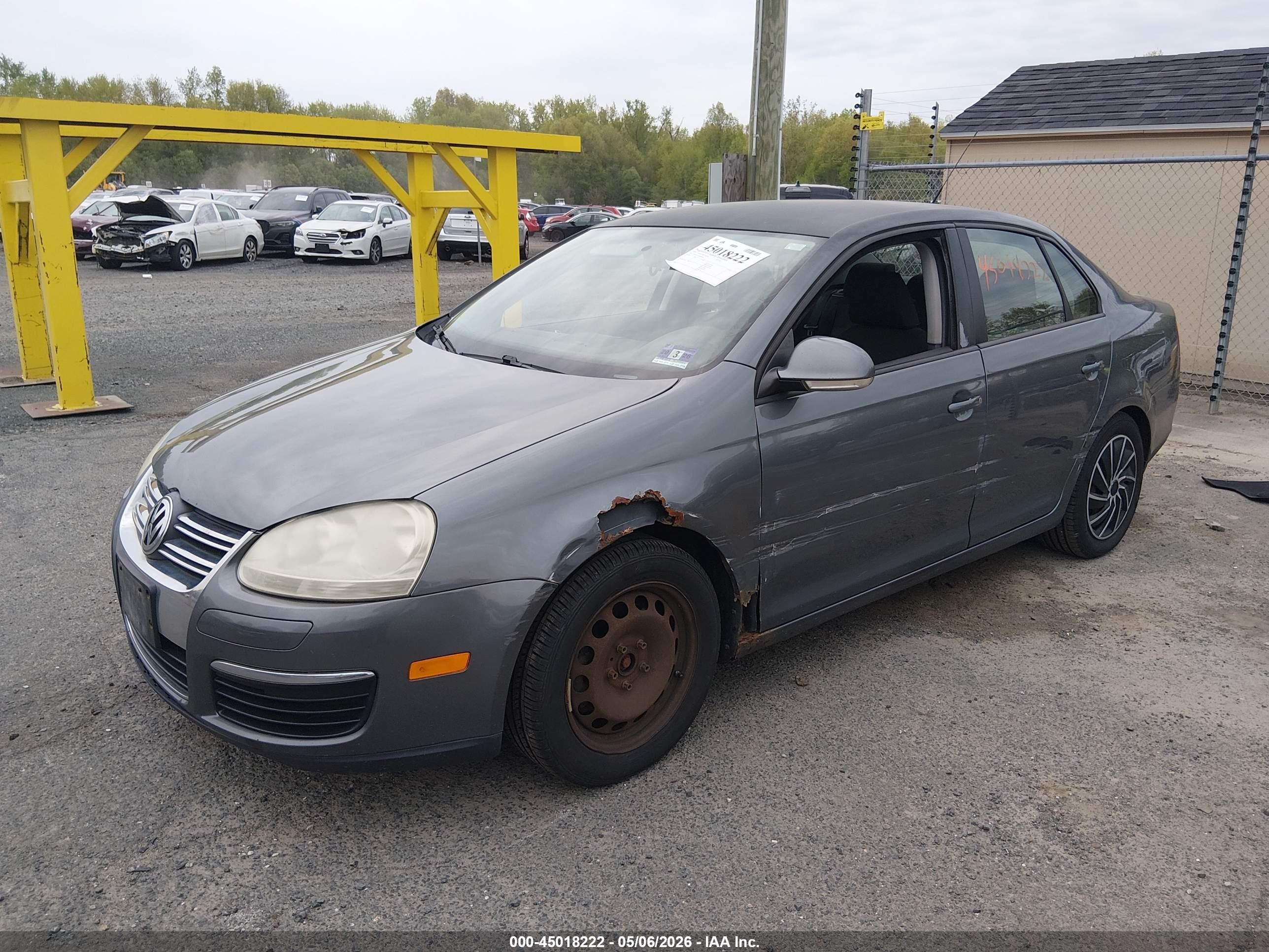 2010 Volkswagen Jetta S Gray vin: 3VWJZ7AJ0AM009156
