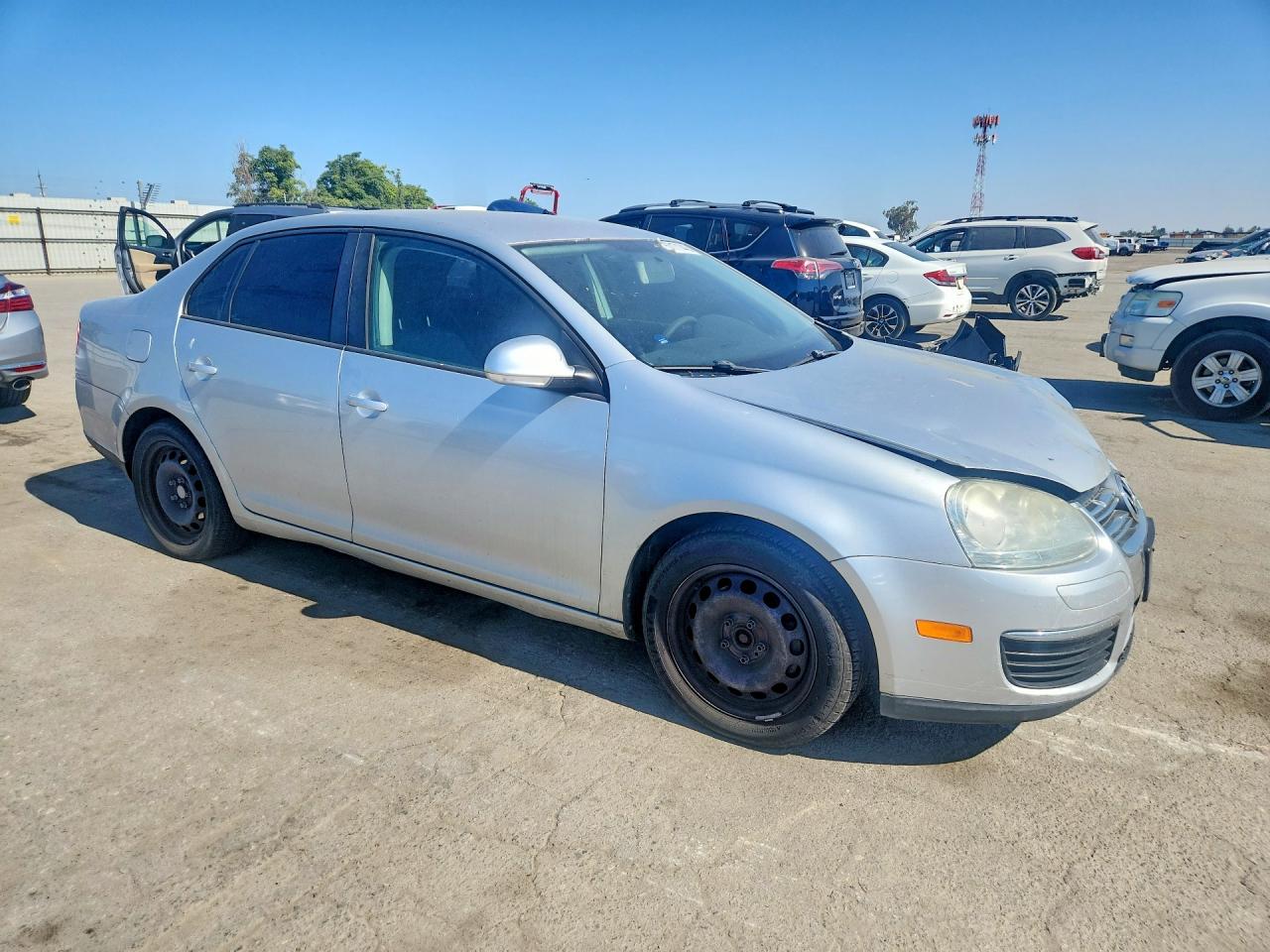 2010 Volkswagen Jetta S Silver vin: 3VWJZ7AJ0AM068563