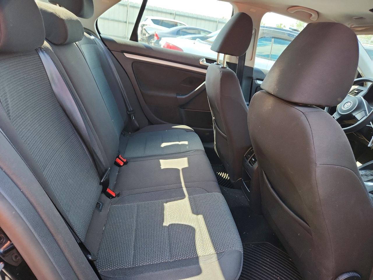 2010 Volkswagen Jetta S Black vin: 3VWJZ7AJ2AM002306