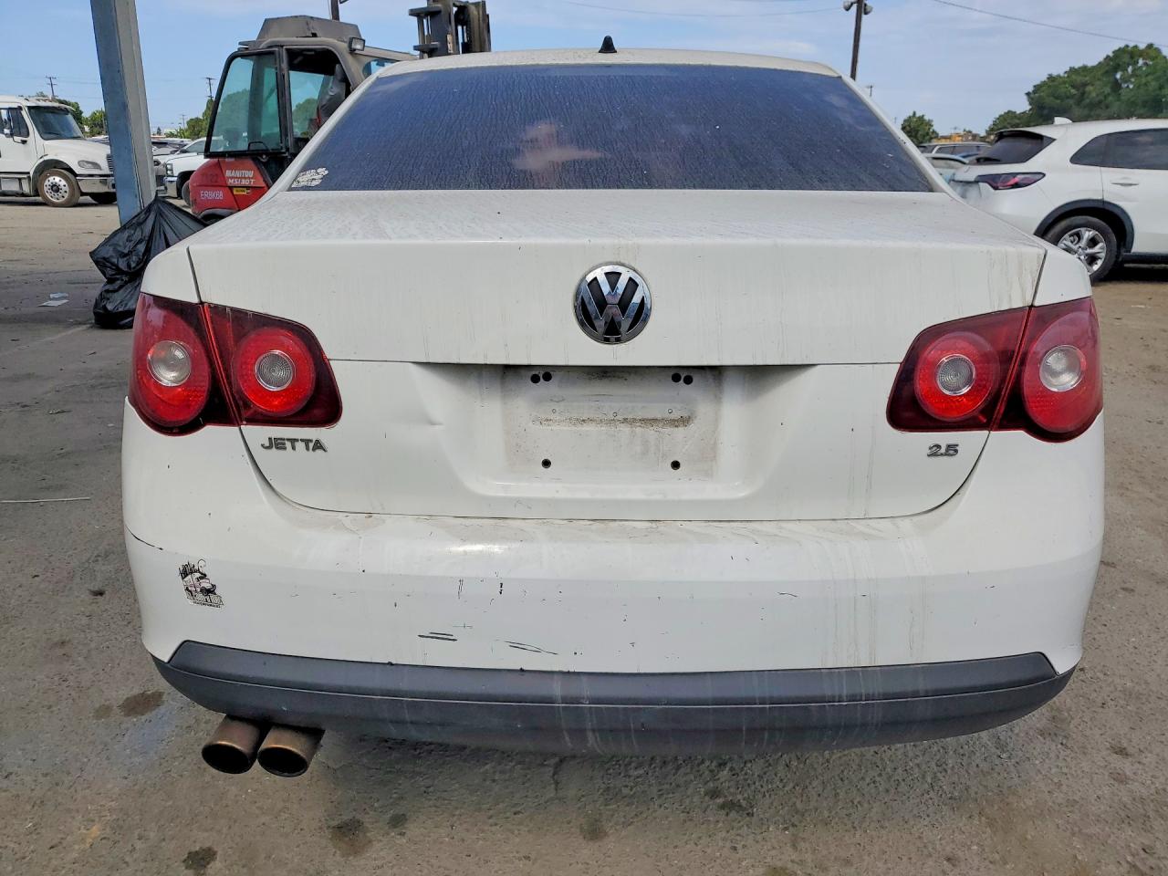 2010 Volkswagen Jetta S White vin: 3VWJZ7AJ6AM078028