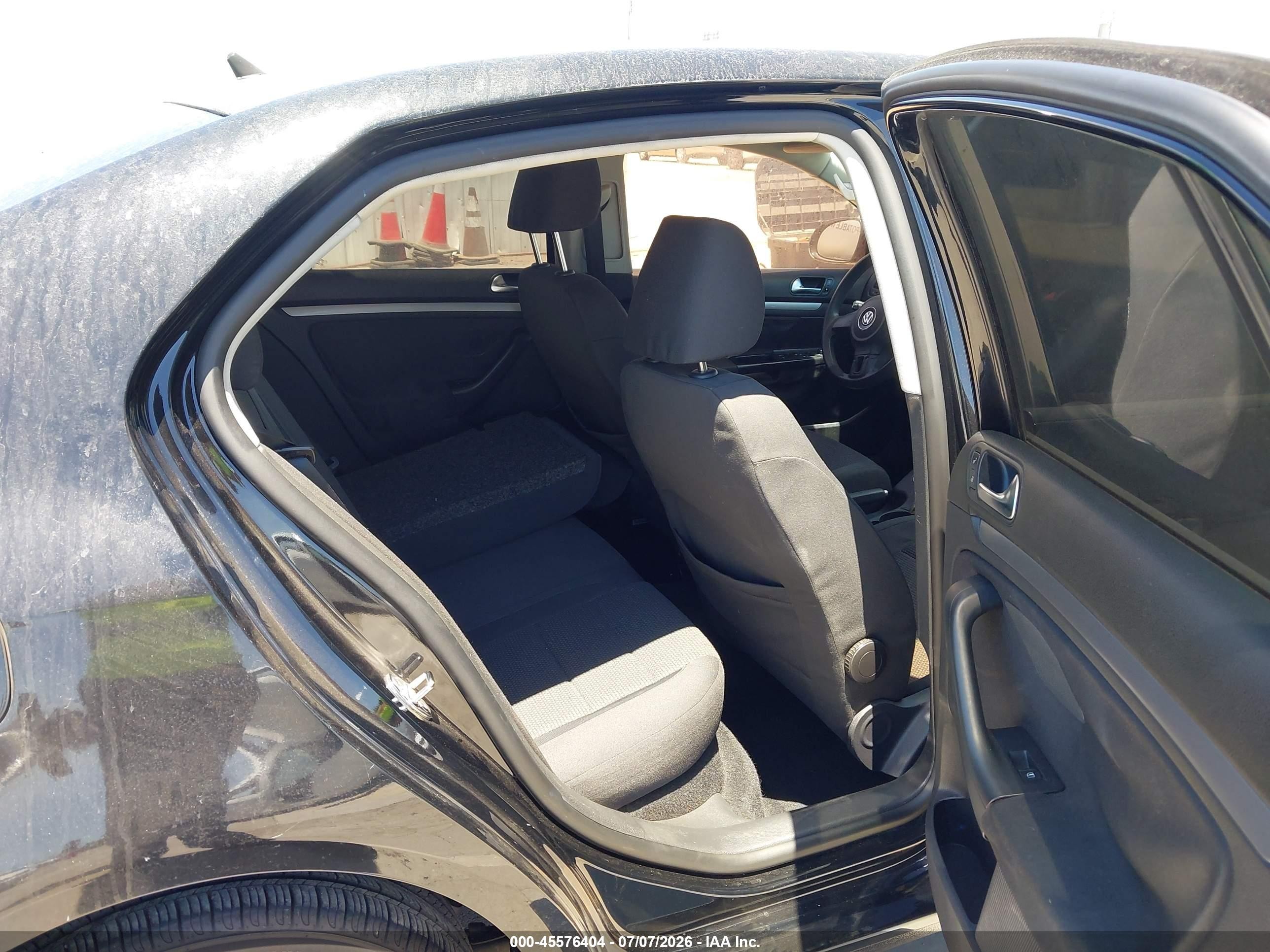 2010 Volkswagen Jetta S Черный vin: 3VWJZ7AJ6AM080197