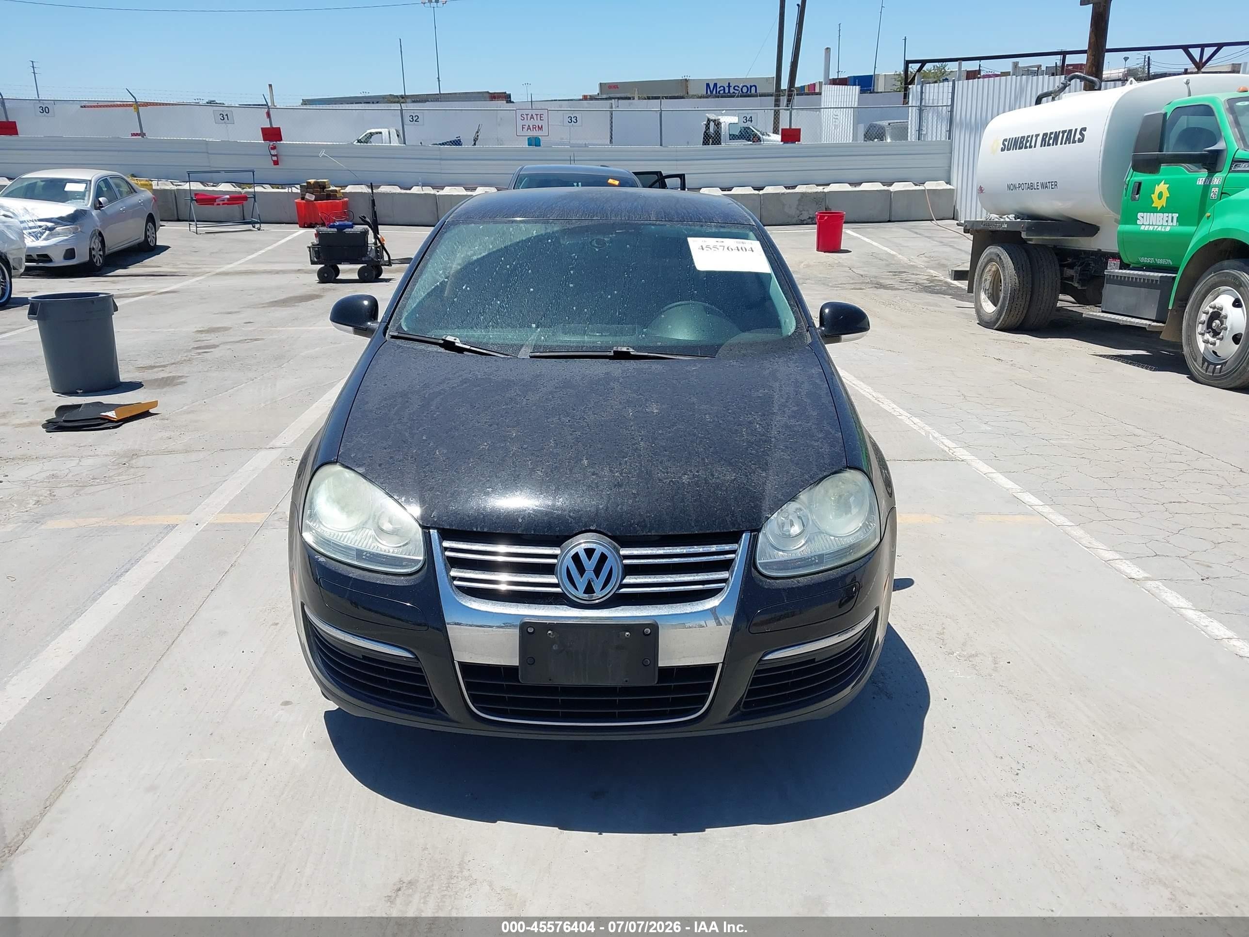 2010 Volkswagen Jetta S Черный vin: 3VWJZ7AJ6AM080197