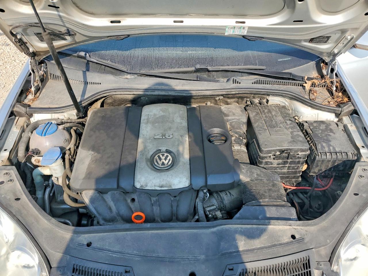 2009 Volkswagen Jetta S Silver vin: 3VWKM71K29M259134