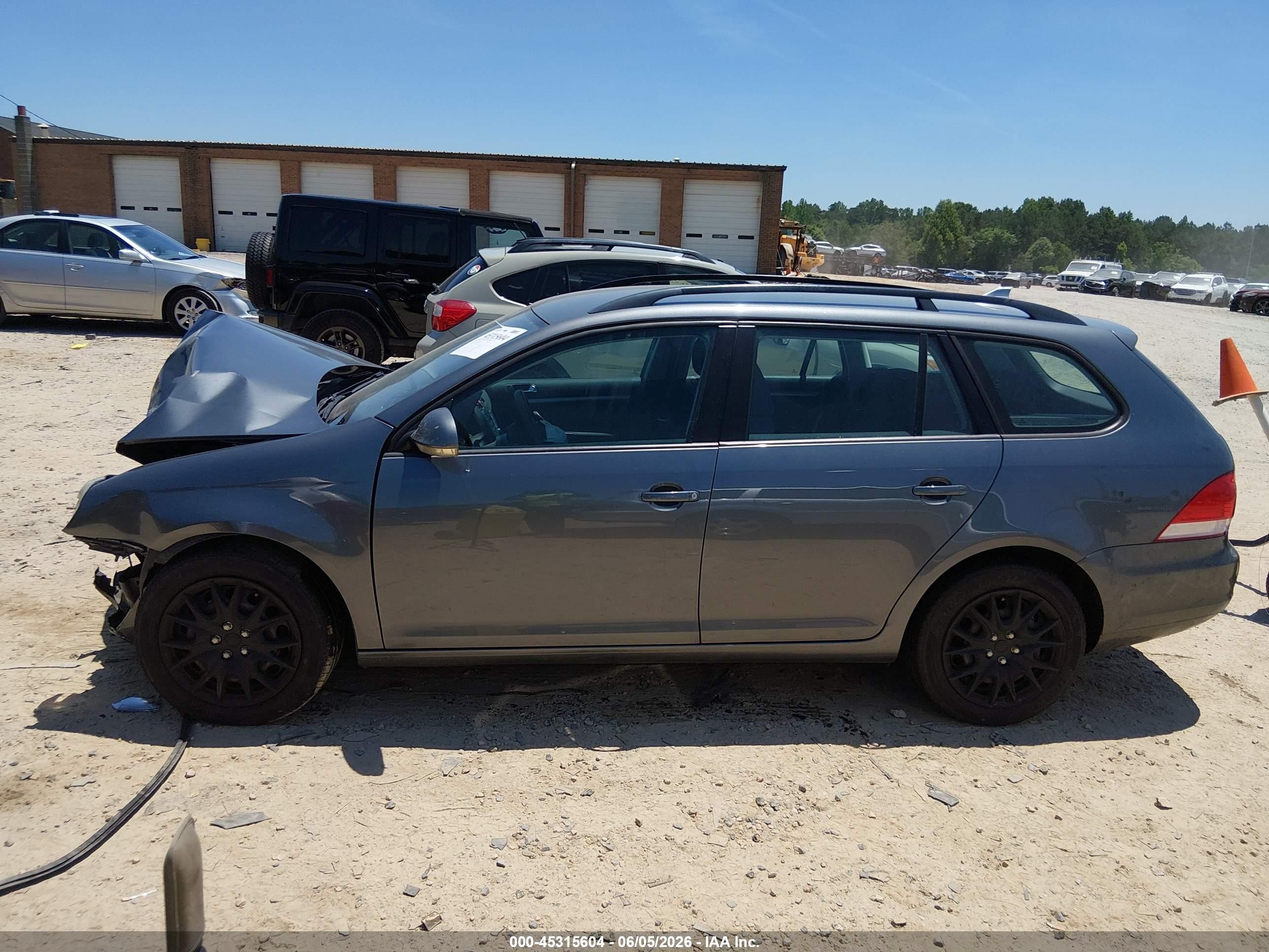2009 Volkswagen Jetta 2.5l S Серый vin: 3VWKM71K49M310956