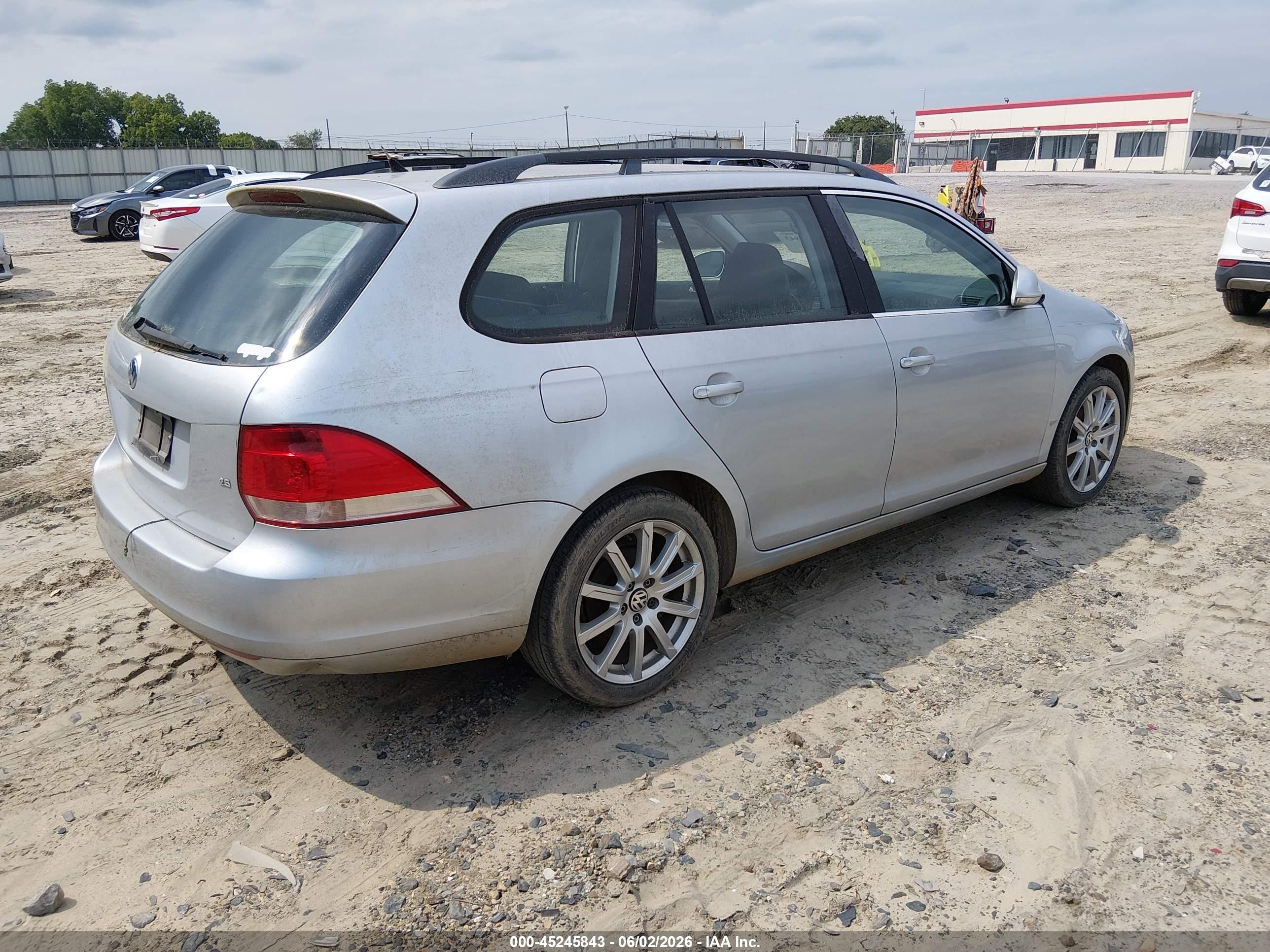 2009 Volkswagen Jetta 2.5l S Серебряный vin: 3VWKM71K89M263236