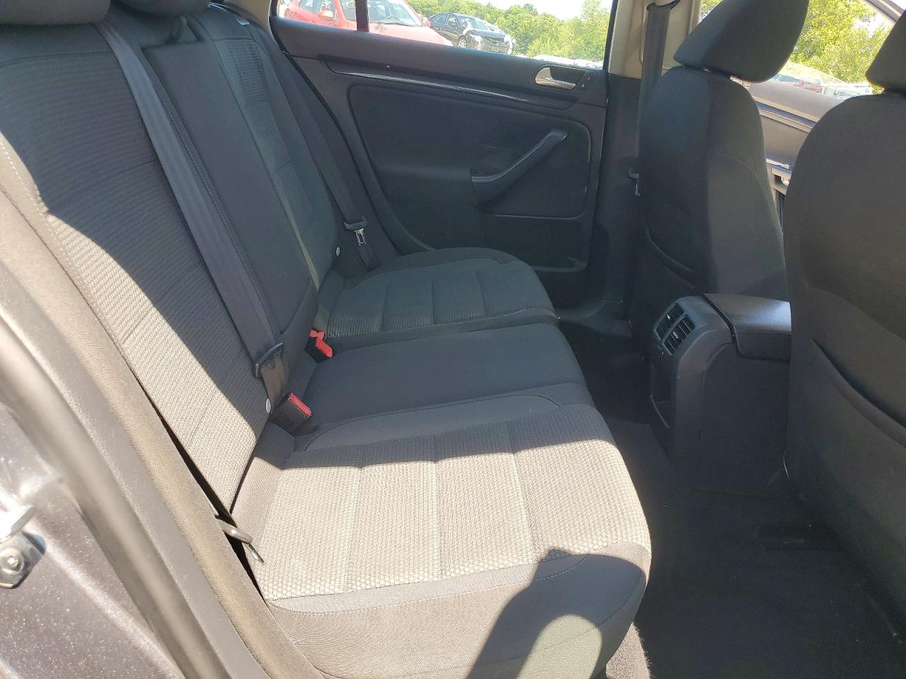 2013 Volkswagen Jetta S Gray vin: 3VWKP7AJ0DM694998