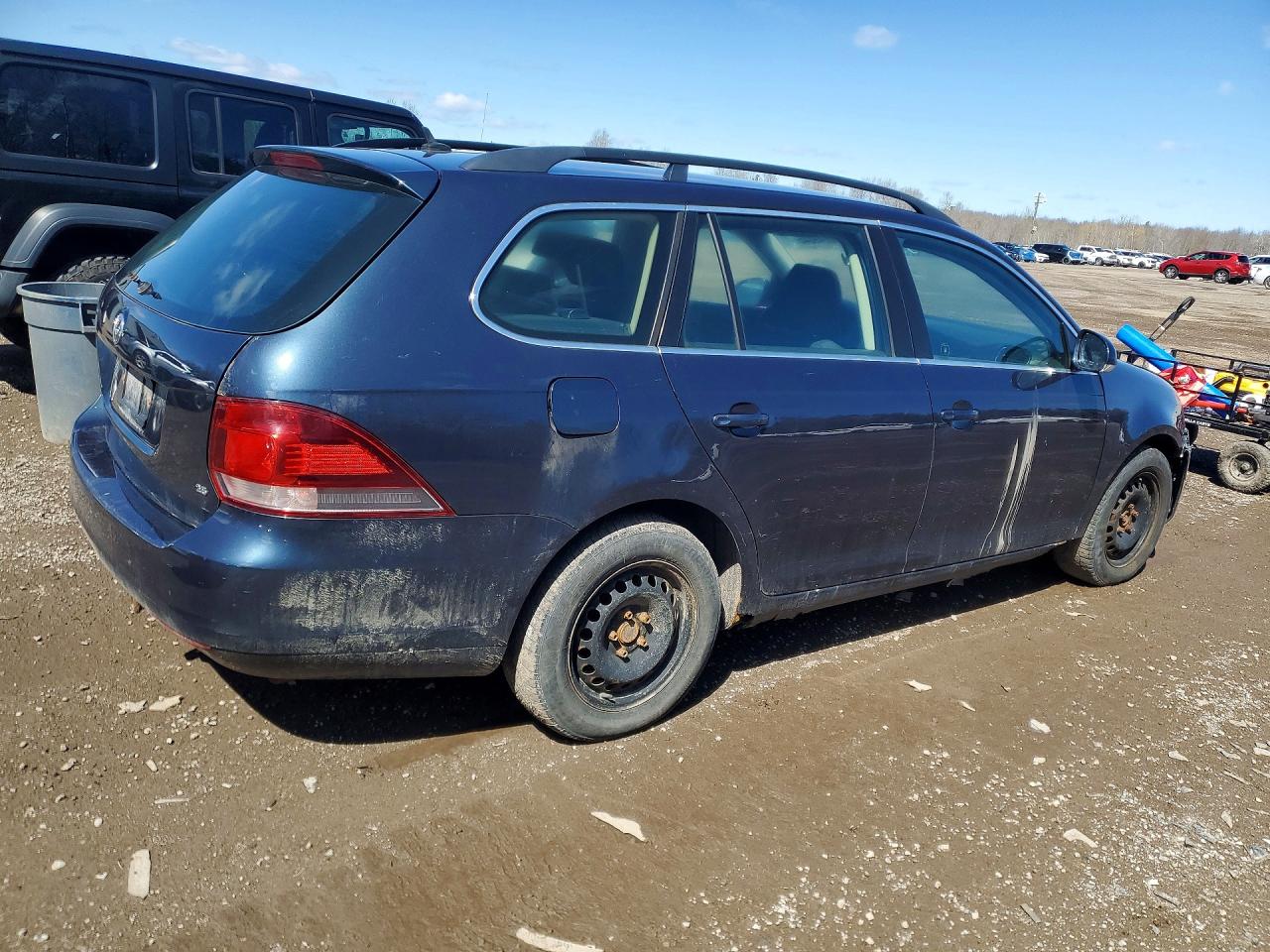 2010 Volkswagen Jetta S Blue vin: 3VWKX7AJ1AM674755
