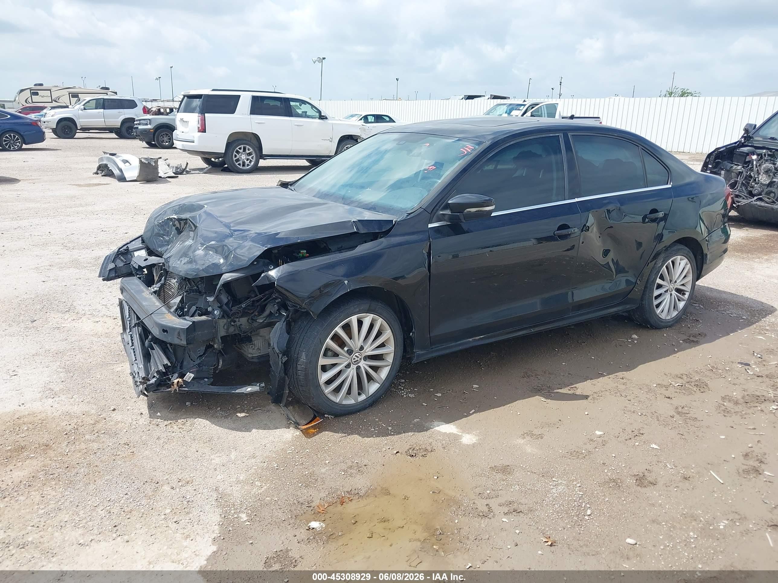 2016 Volkswagen Jetta 1.8t Sel Черный vin: 3VWL07AJ8GM242536