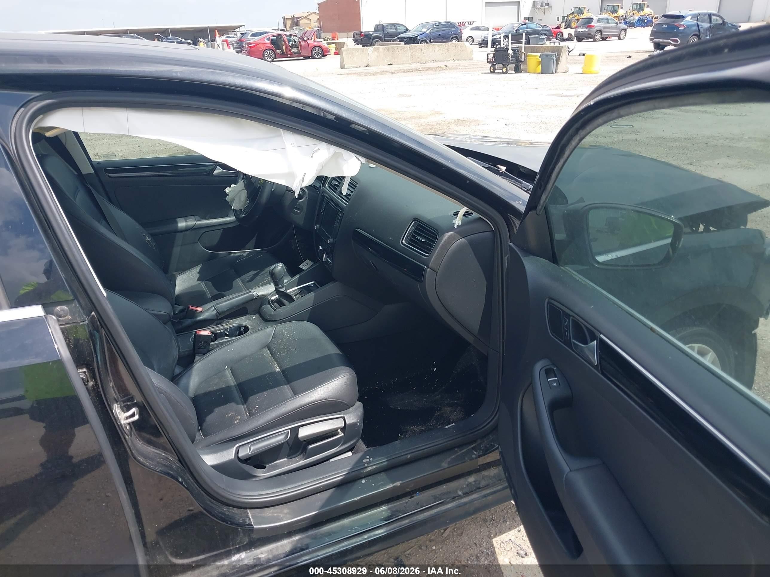 2016 Volkswagen Jetta 1.8t Sel Черный vin: 3VWL07AJ8GM242536
