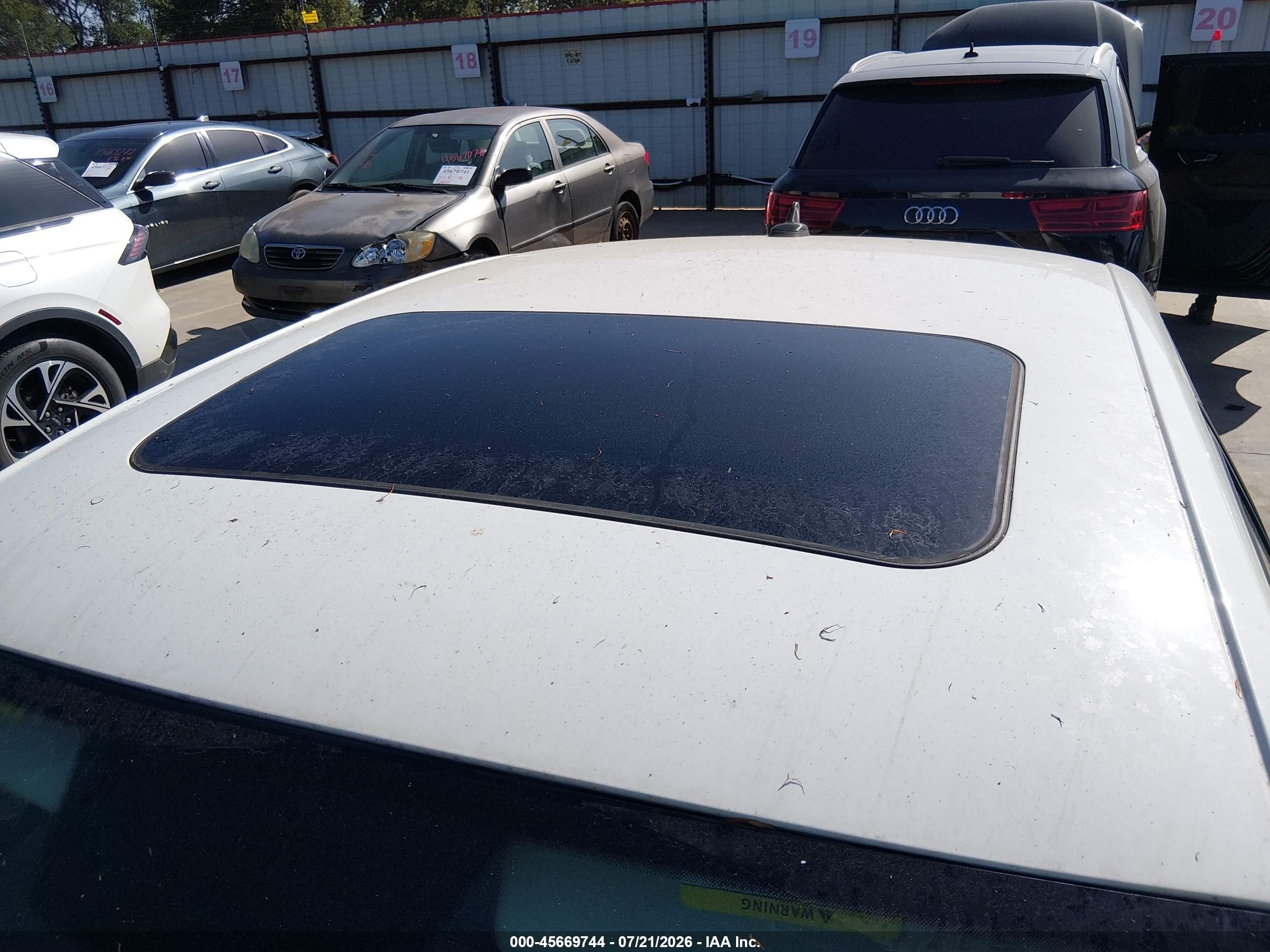 2014 Volkswagen Jetta 1.8t Sel White vin: 3VWL07AJXEM389714