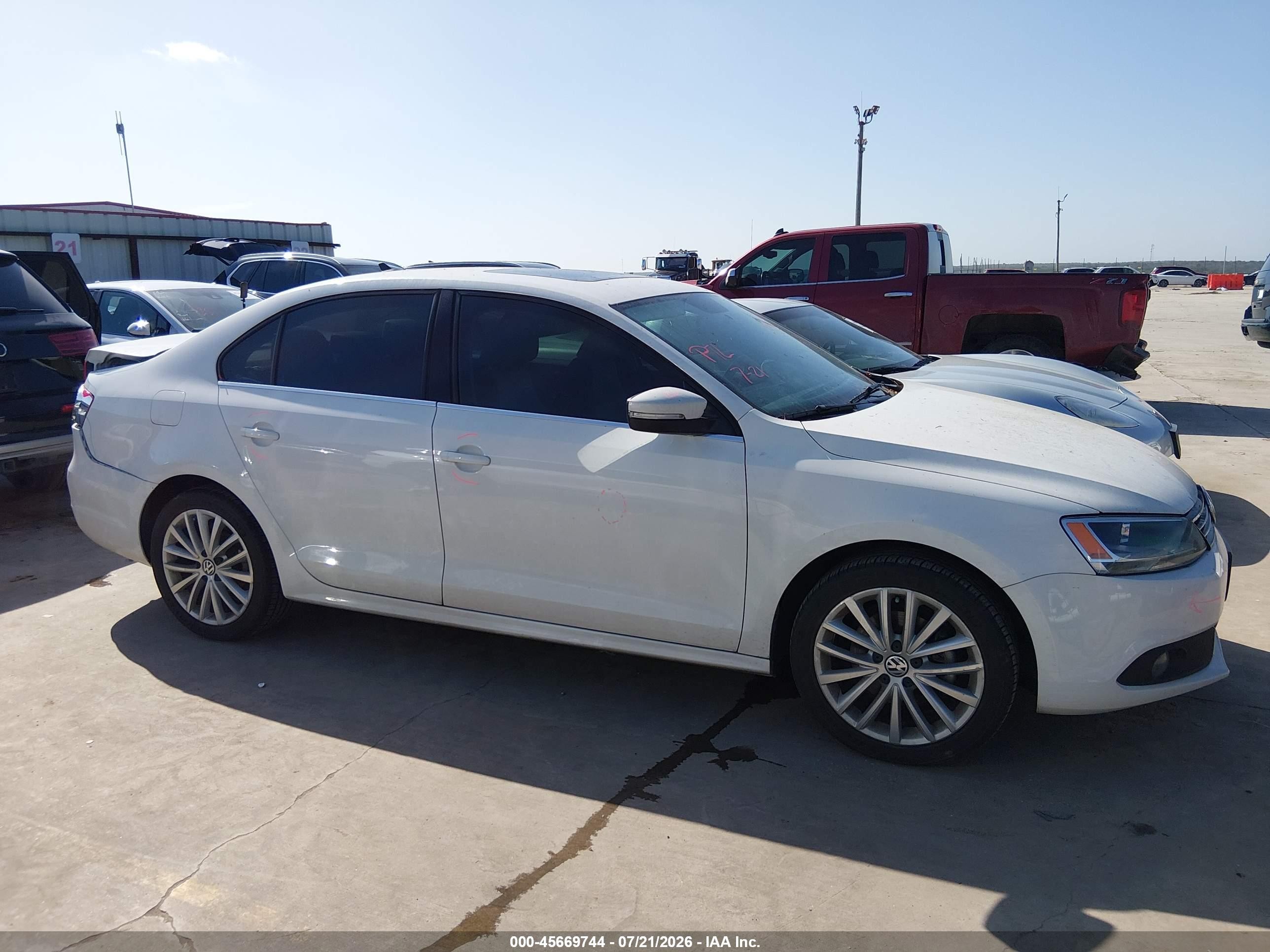 2014 Volkswagen Jetta 1.8t Sel White vin: 3VWL07AJXEM389714