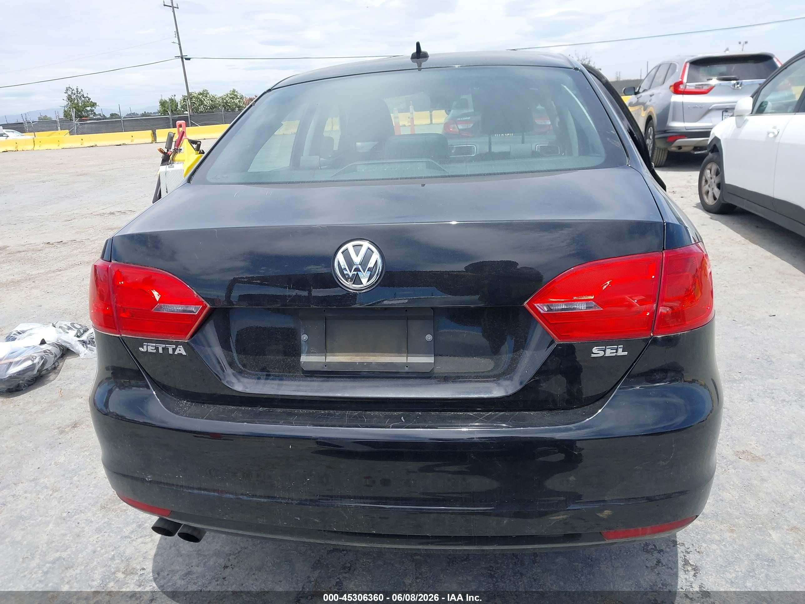 2014 Volkswagen Jetta 1.8t Sel Черный vin: 3VWL17AJ8EM419077