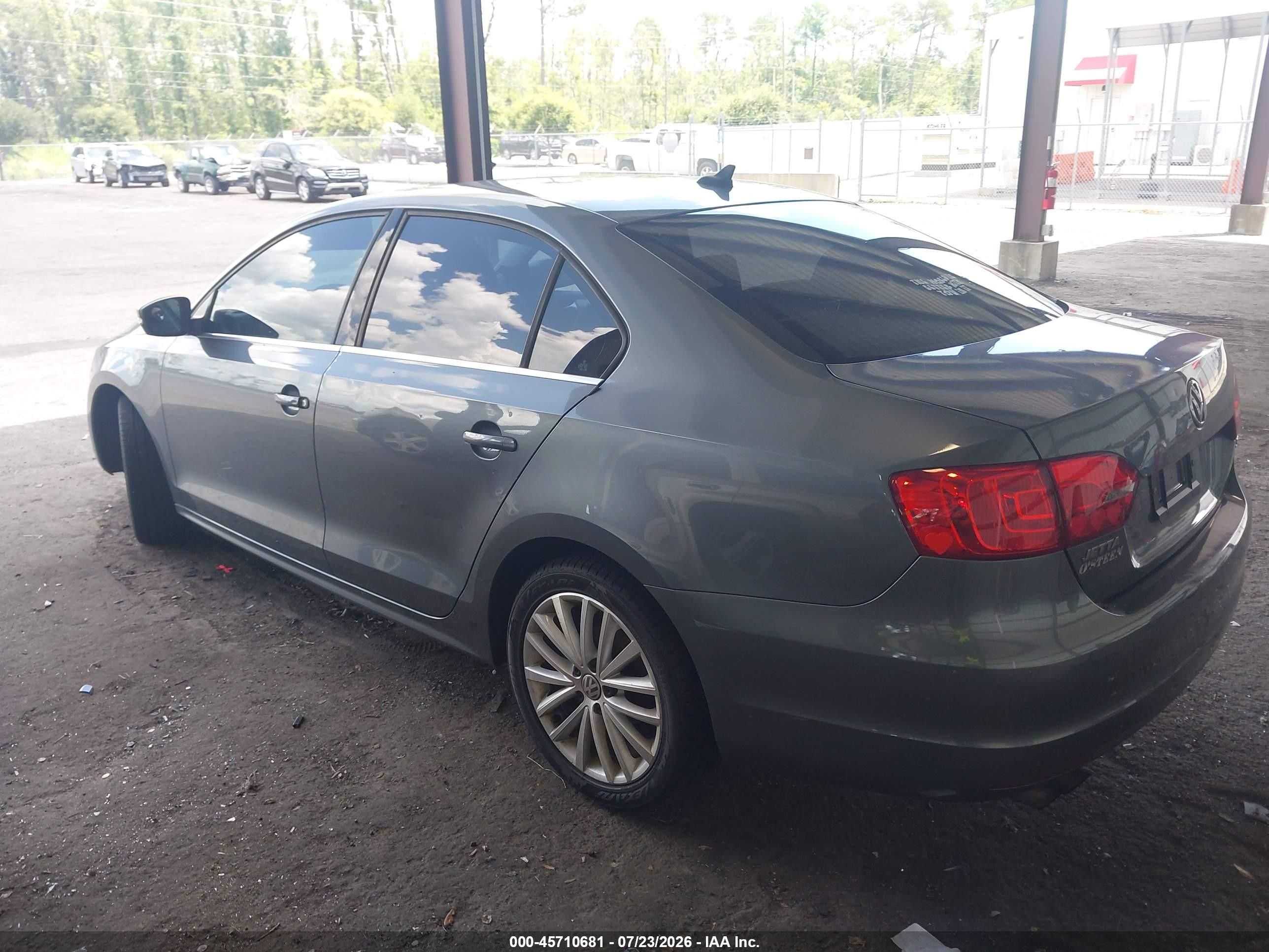2014 Volkswagen Jetta 1.8t Sel Gray vin: 3VWL17AJ9EM293361