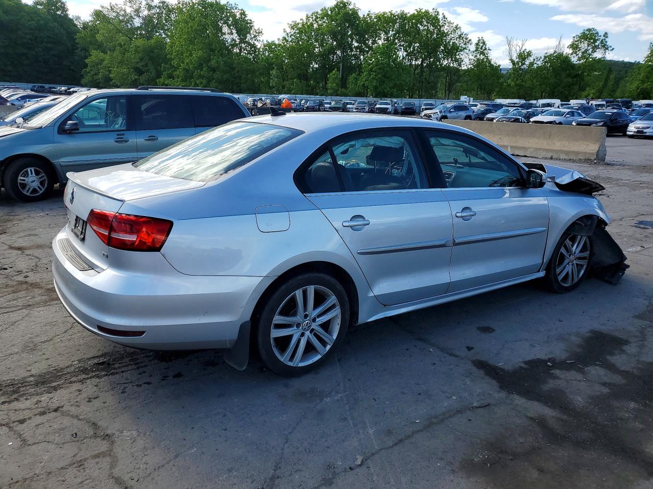 2015 Volkswagen Jetta Tdi Silver vin: 3VWLA7AJ0FM246608