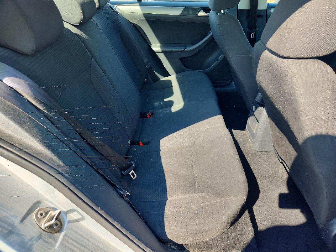 2015 Volkswagen Jetta Tdi Silver vin: 3VWLA7AJ0FM263246
