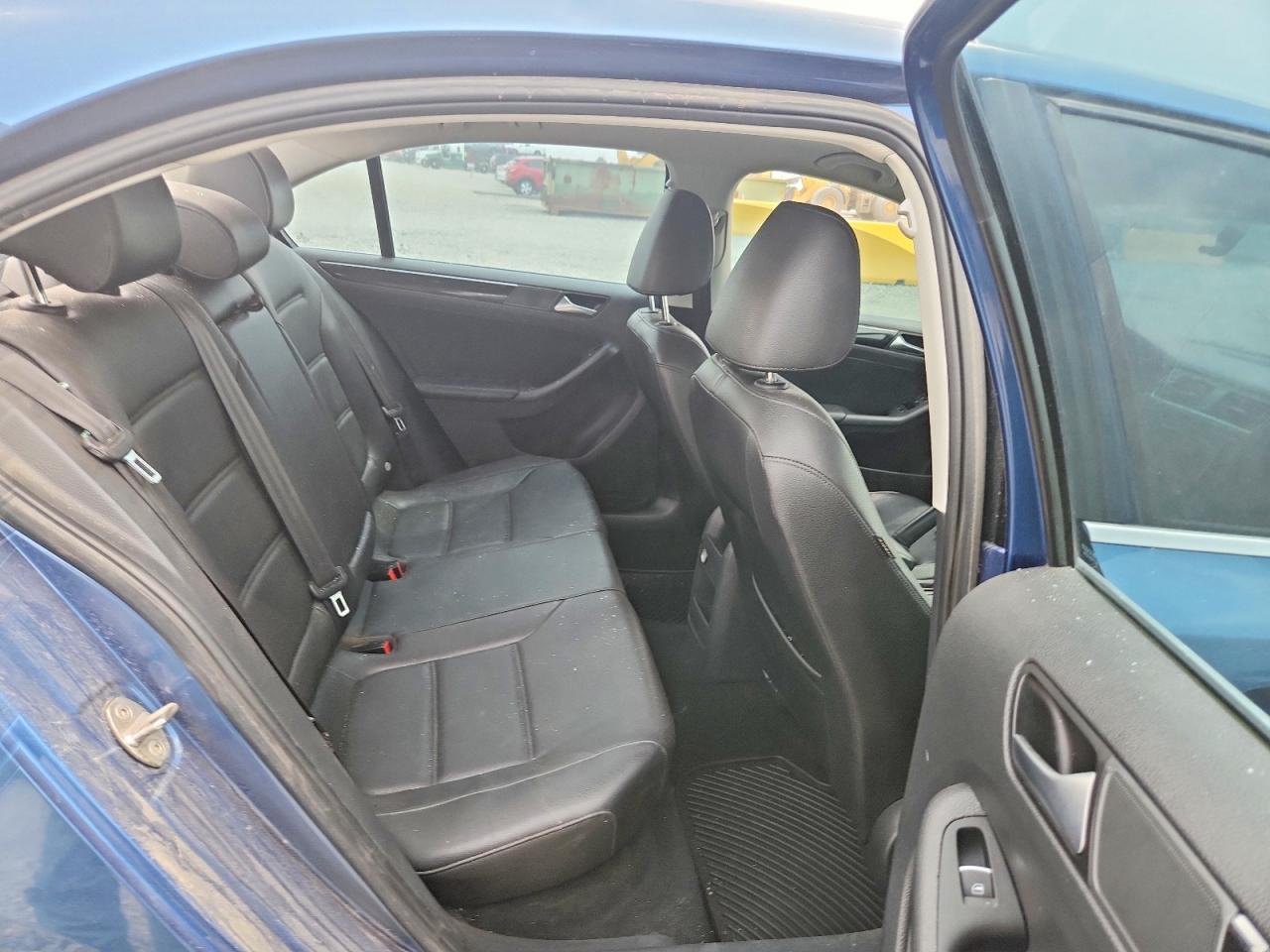 2015 Volkswagen Jetta Tdi Blue vin: 3VWLA7AJ1FM262428