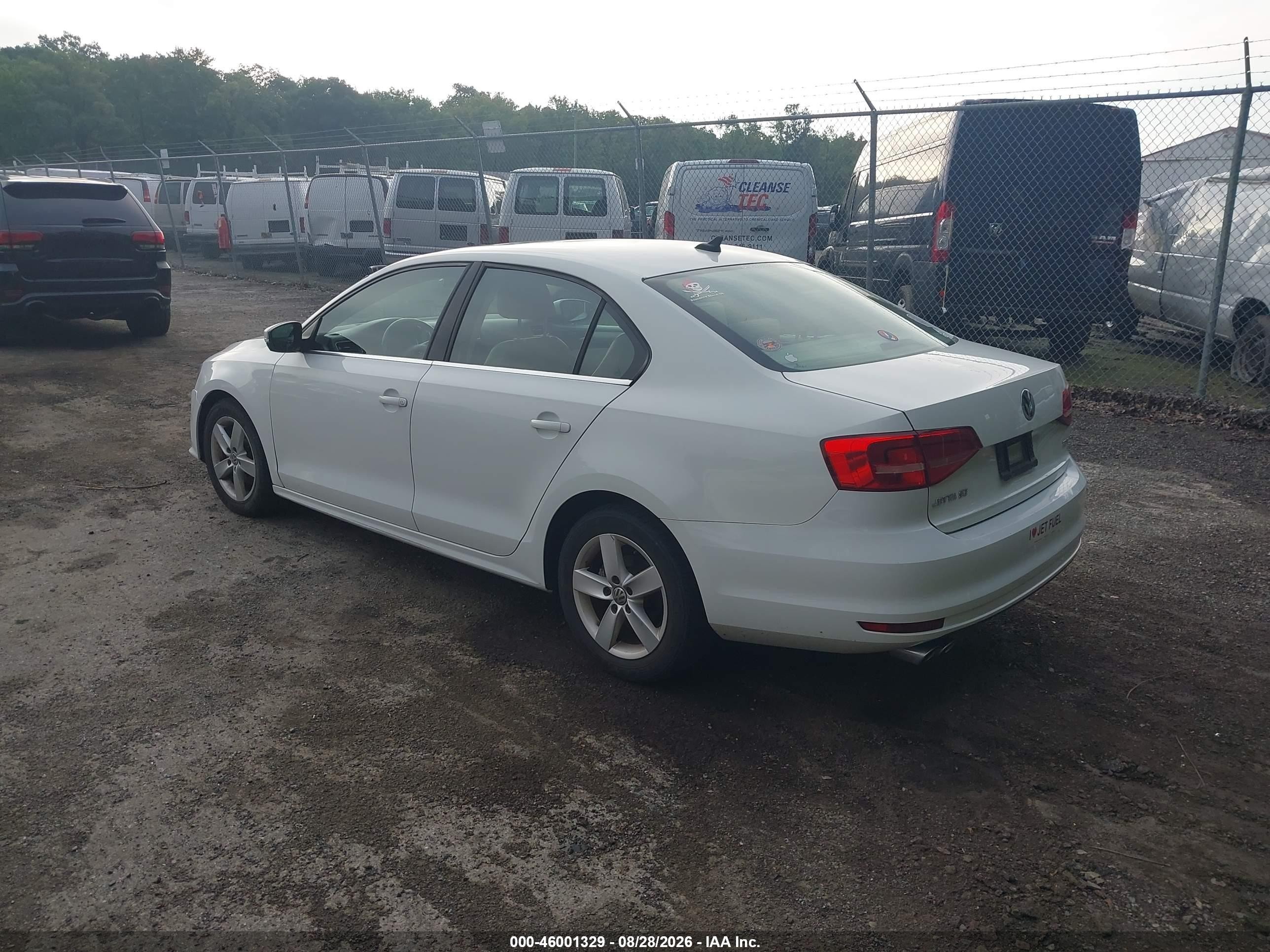 2015 Volkswagen Jetta 2.0l Tdi Se White vin: 3VWLA7AJ1FM265734