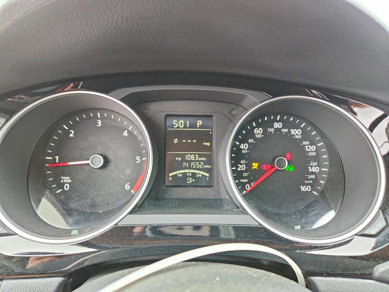 2015 Volkswagen Jetta Tdi Silver vin: 3VWLA7AJ2FM239143