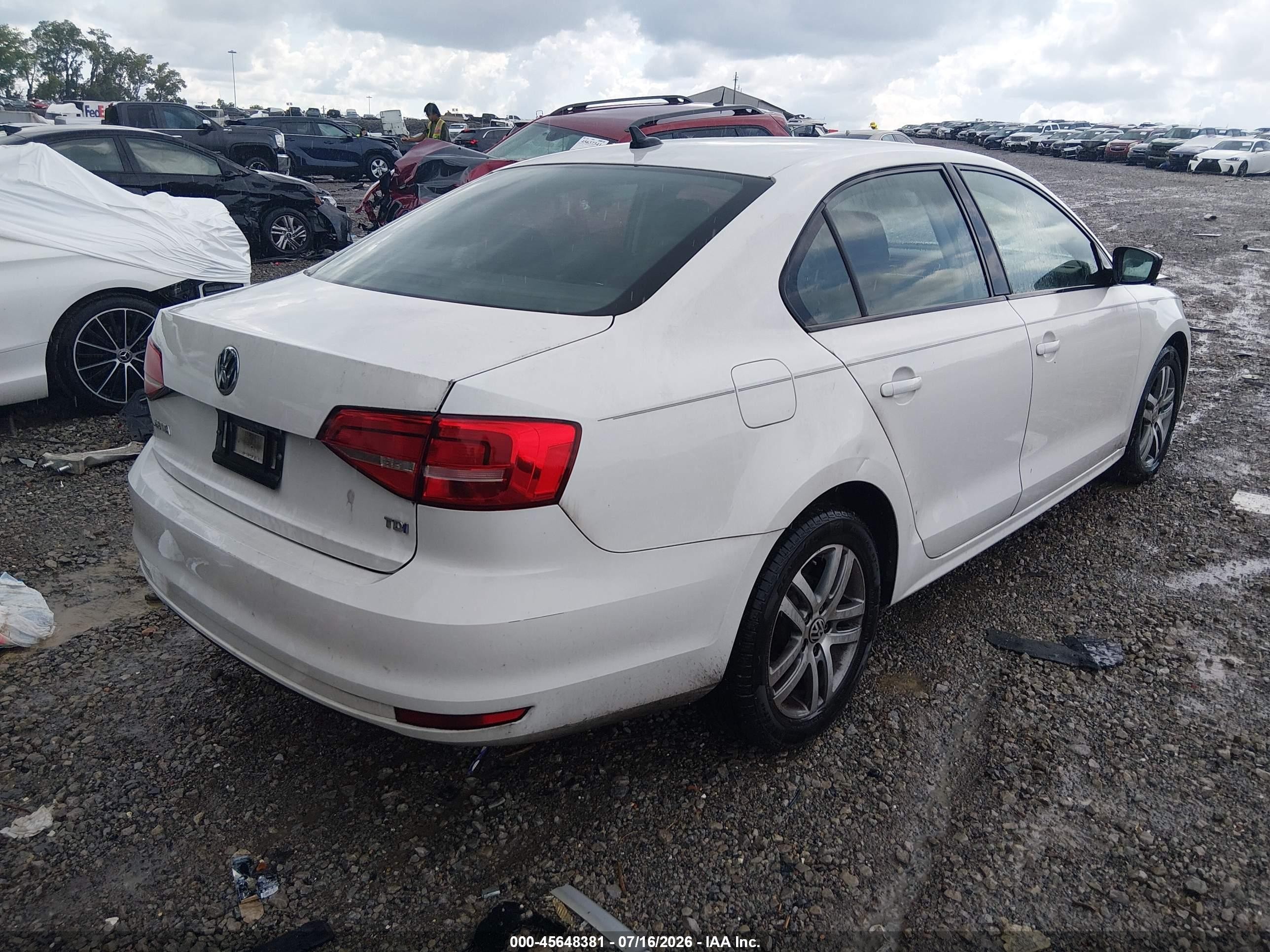 2015 Volkswagen Jetta 2.0l Tdi S White vin: 3VWLA7AJ2FM293848