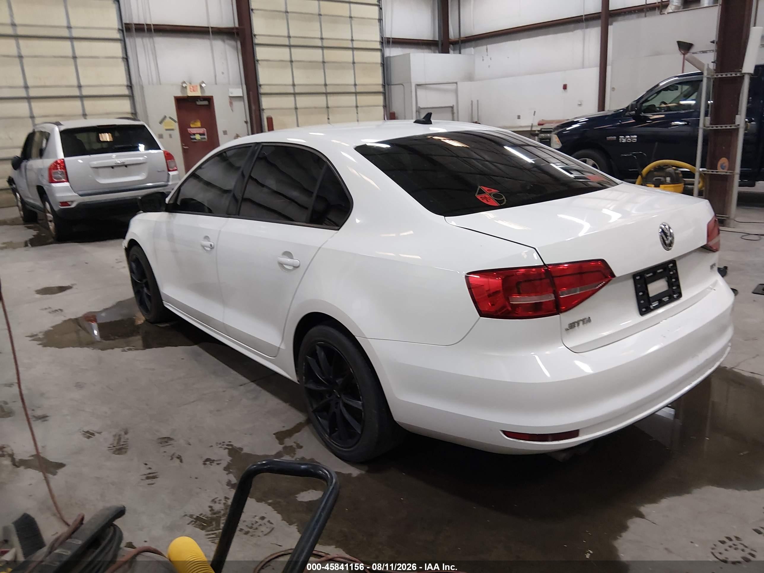 2015 Volkswagen Jetta 2.0l Tdi S White vin: 3VWLA7AJ3FM329353