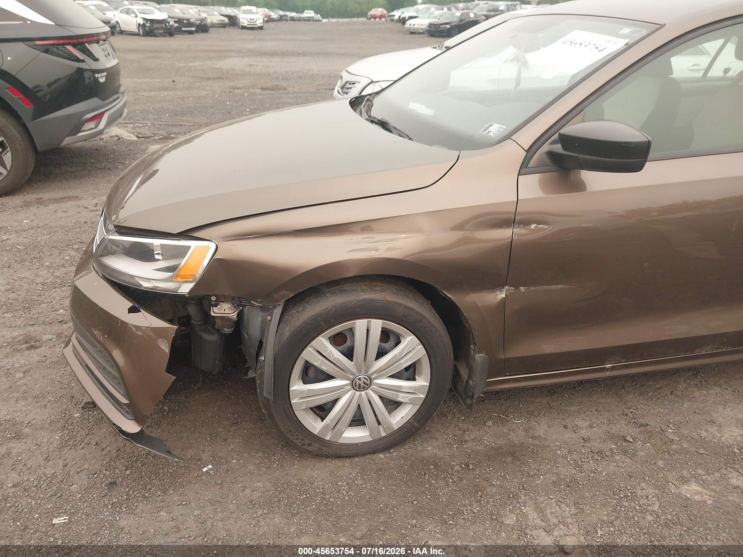 2015 Volkswagen Jetta 2.0l Tdi S Brown vin: 3VWLA7AJ4FM325151