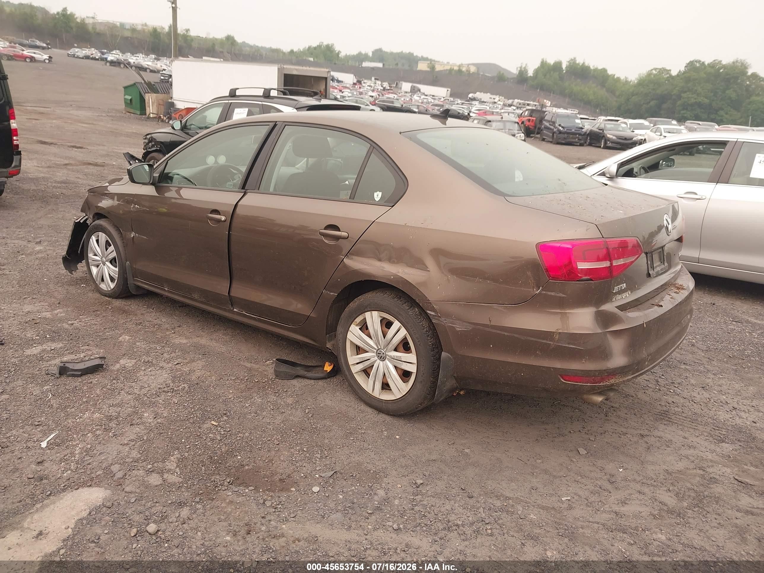 2015 Volkswagen Jetta 2.0l Tdi S Brown vin: 3VWLA7AJ4FM325151