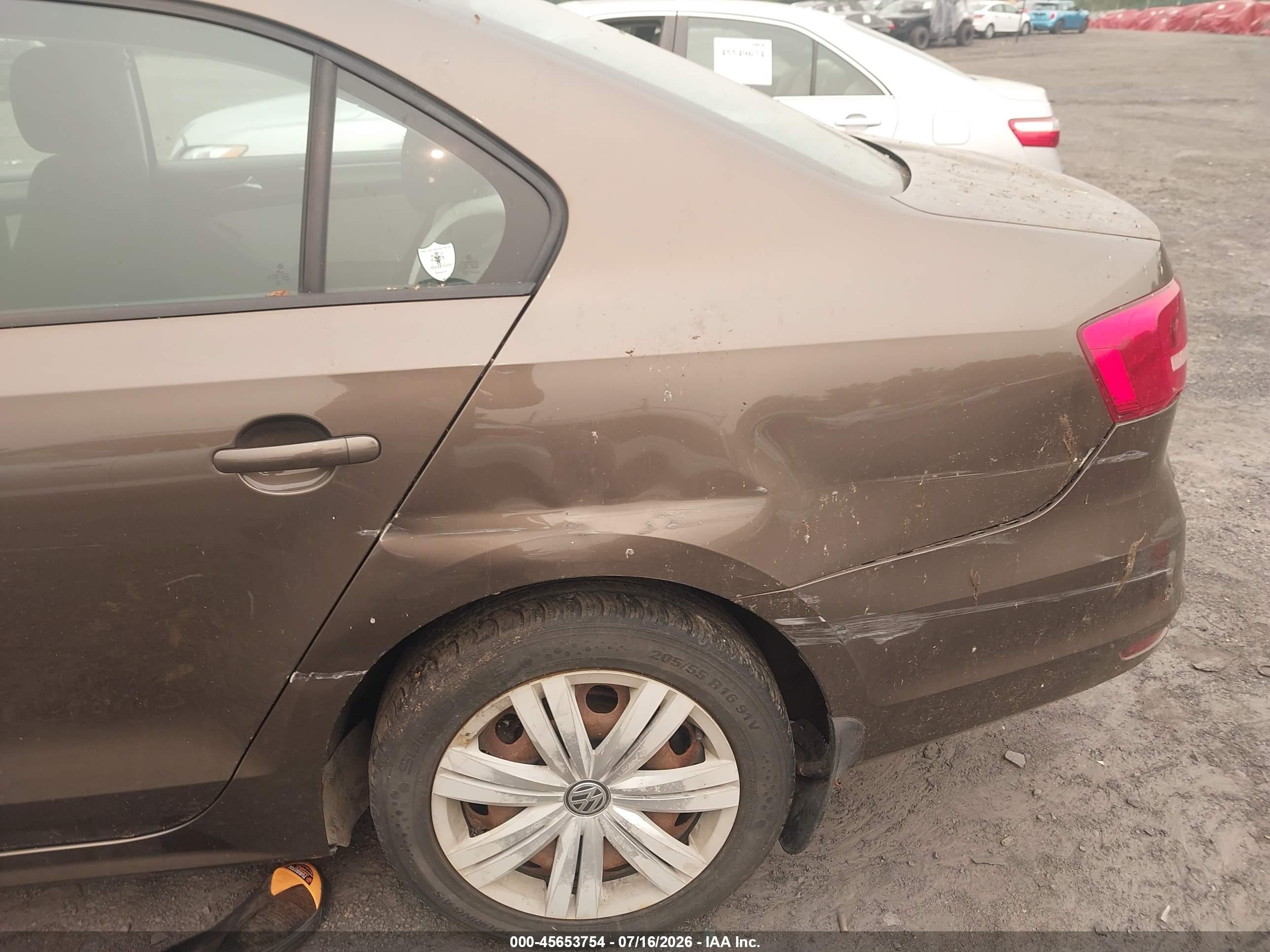 2015 Volkswagen Jetta 2.0l Tdi S Brown vin: 3VWLA7AJ4FM325151