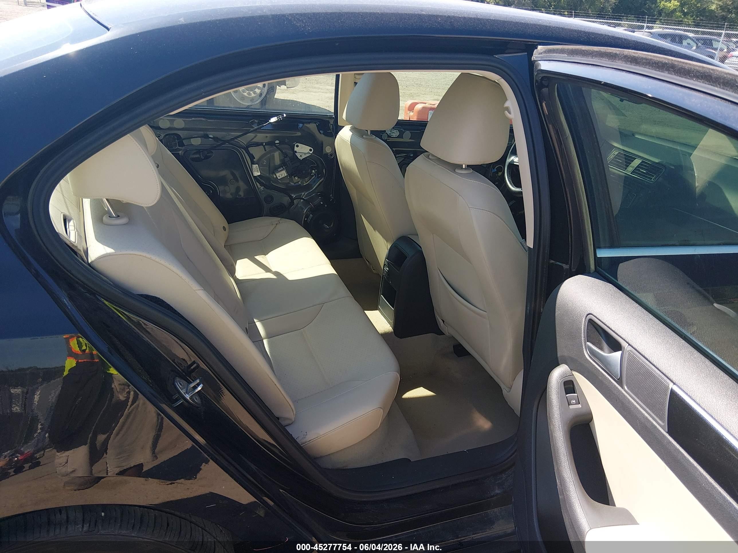 2015 Volkswagen Jetta 2.0l Tdi Sel Black vin: 3VWLA7AJ5FM238097