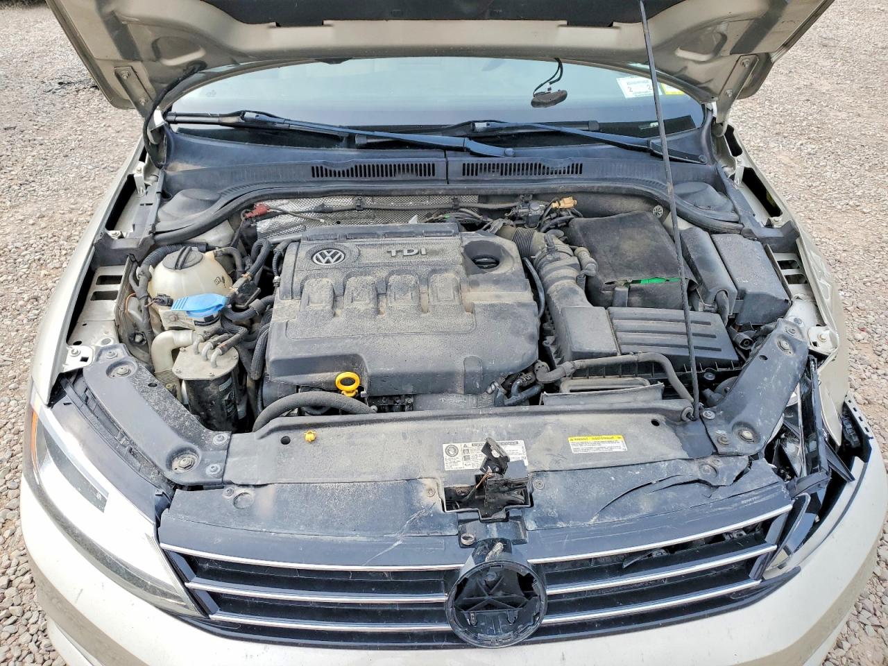 2015 Volkswagen Jetta Tdi Золотой vin: 3VWLA7AJ5FM292693