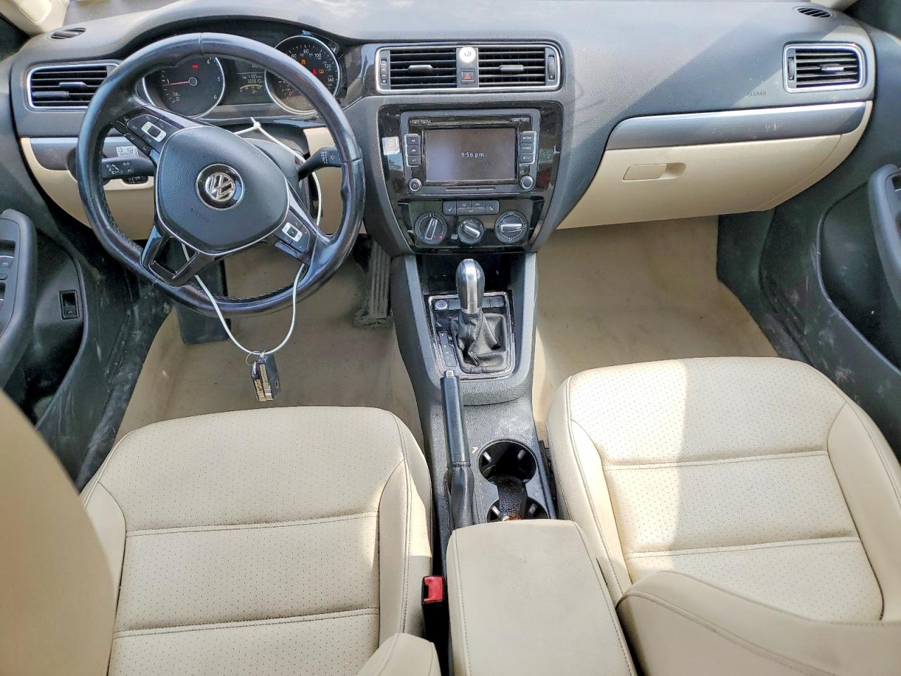 2015 Volkswagen Jetta Tdi Золотой vin: 3VWLA7AJ5FM292693