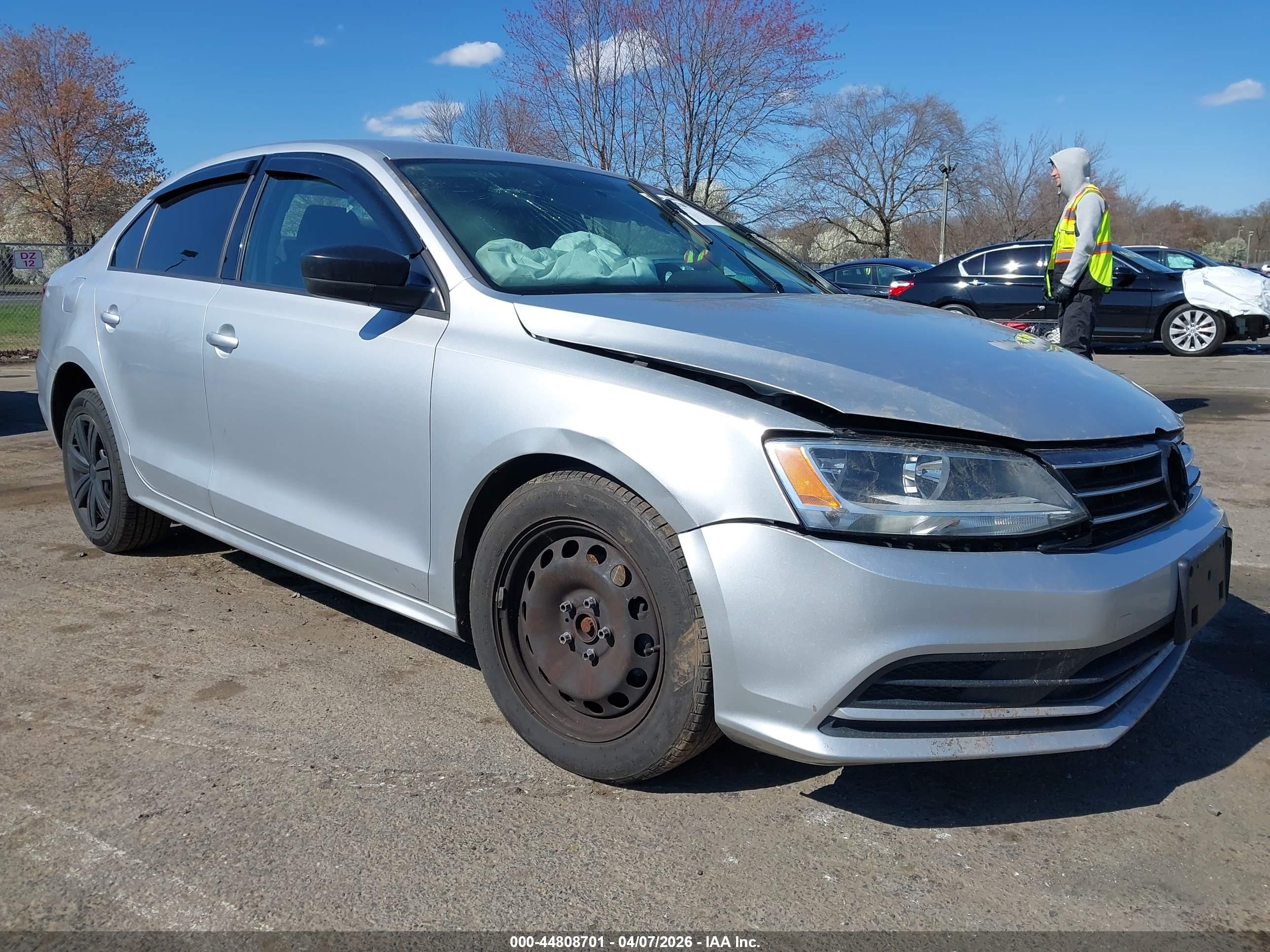 3VWLA7AJ5FM405591