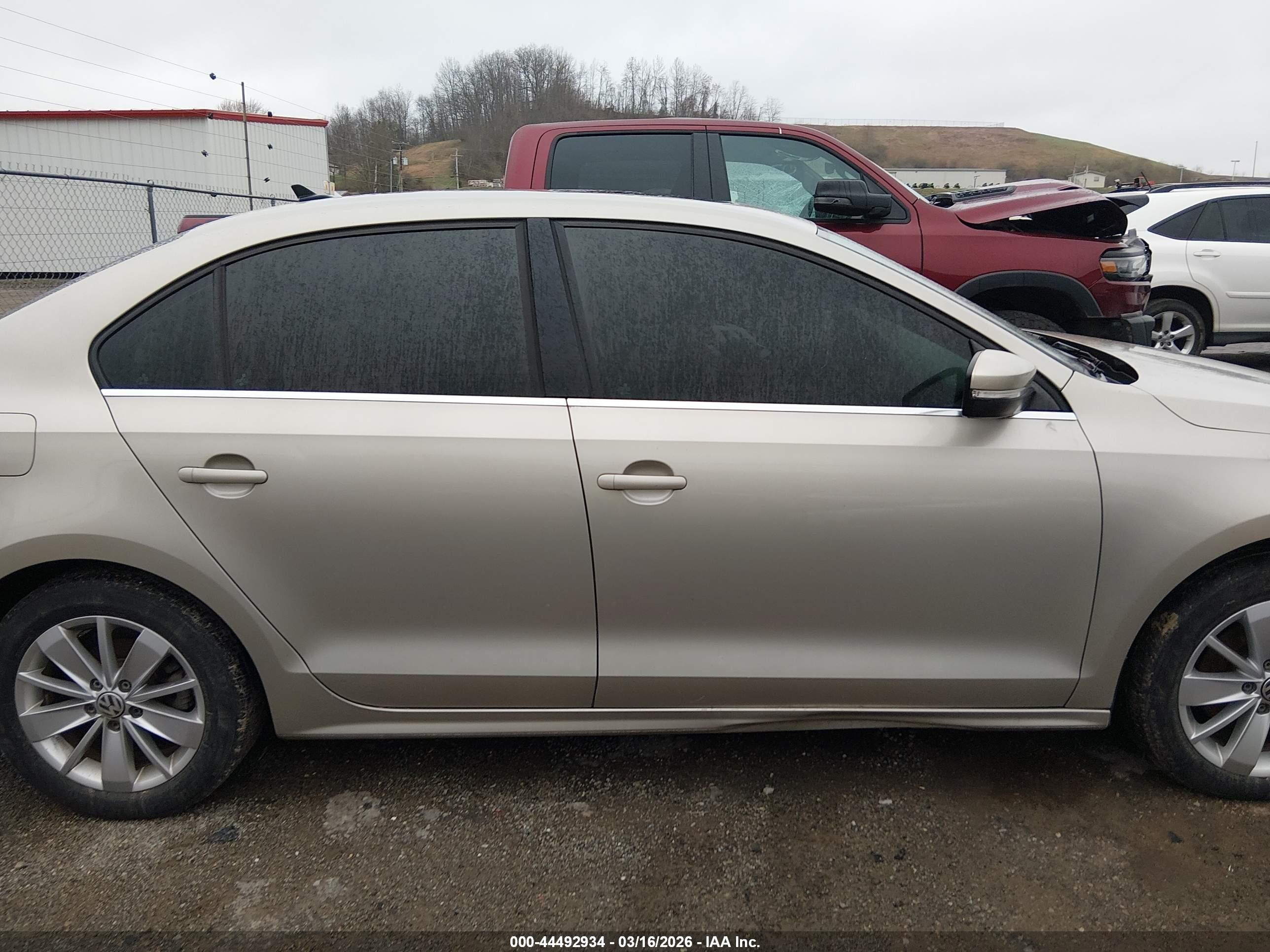 2015 Volkswagen Jetta 2.0l Tdi Se Gold vin: 3VWLA7AJ7FM255886