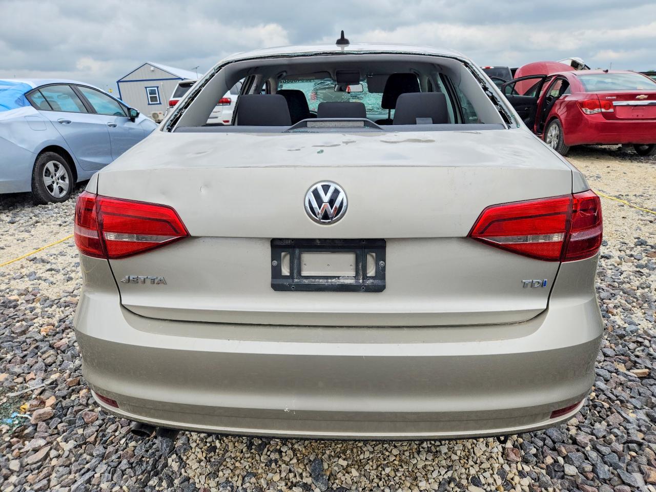 2015 Volkswagen Jetta Tdi Gold vin: 3VWLA7AJ7FM277645