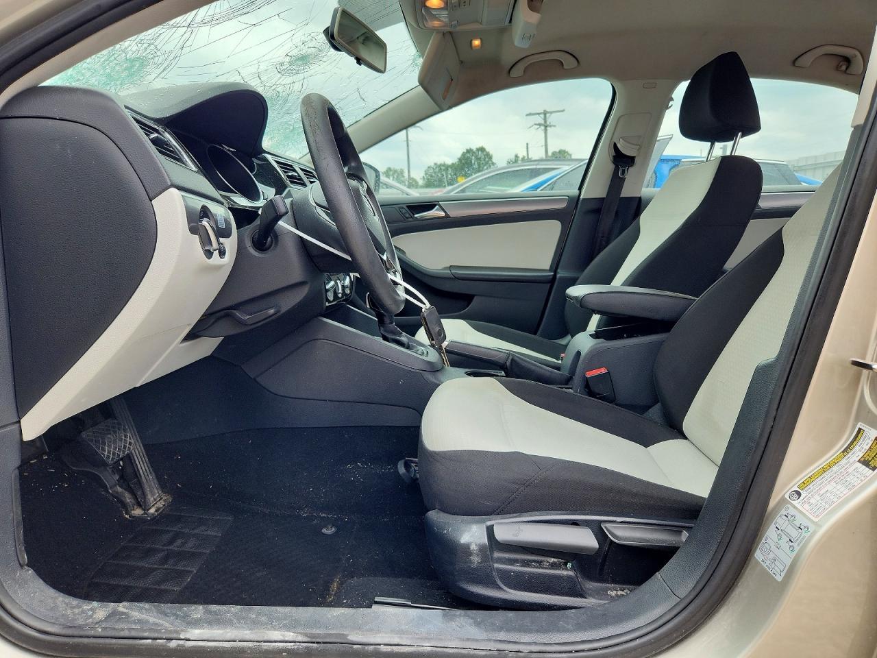 2015 Volkswagen Jetta Tdi Gold vin: 3VWLA7AJ7FM277645