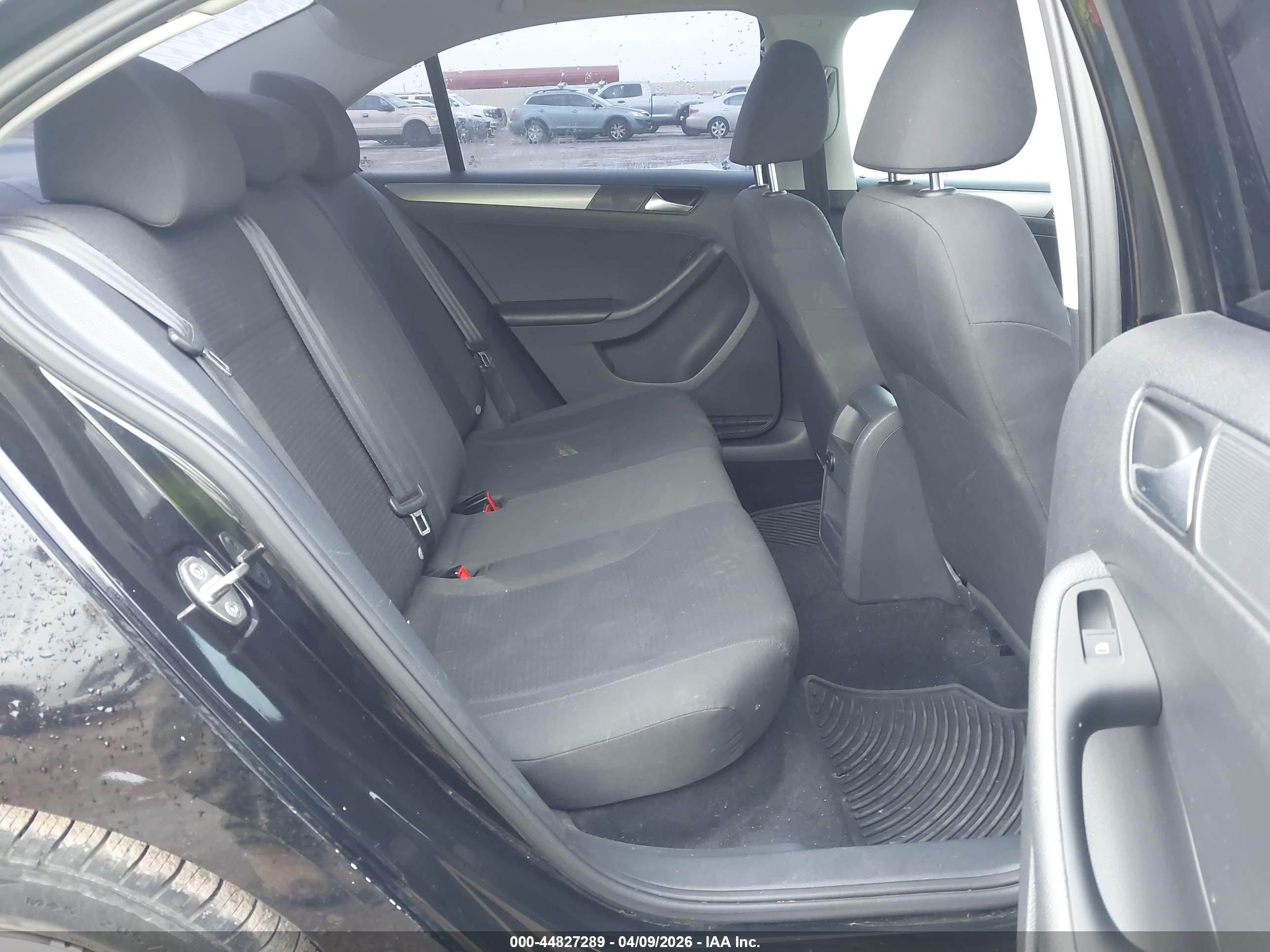 2015 Volkswagen Jetta 2.0l Tdi S Black vin: 3VWLA7AJ8FM341188