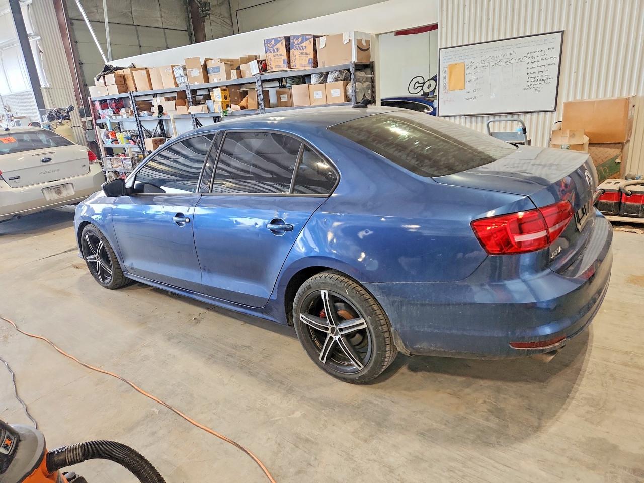 2015 Volkswagen Jetta Tdi Синий vin: 3VWLA7AJ8FM210486
