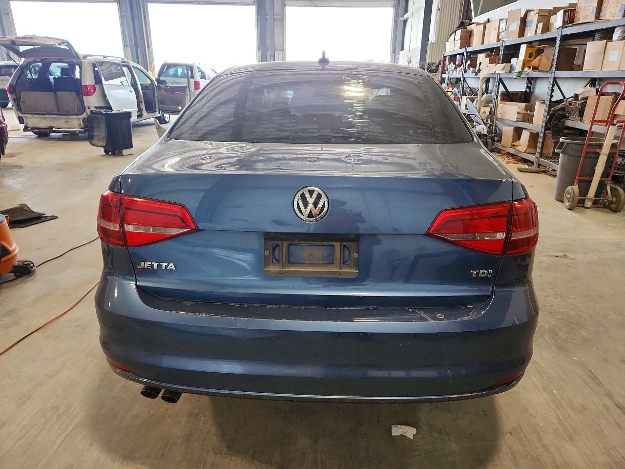 2015 Volkswagen Jetta Tdi Синий vin: 3VWLA7AJ8FM210486