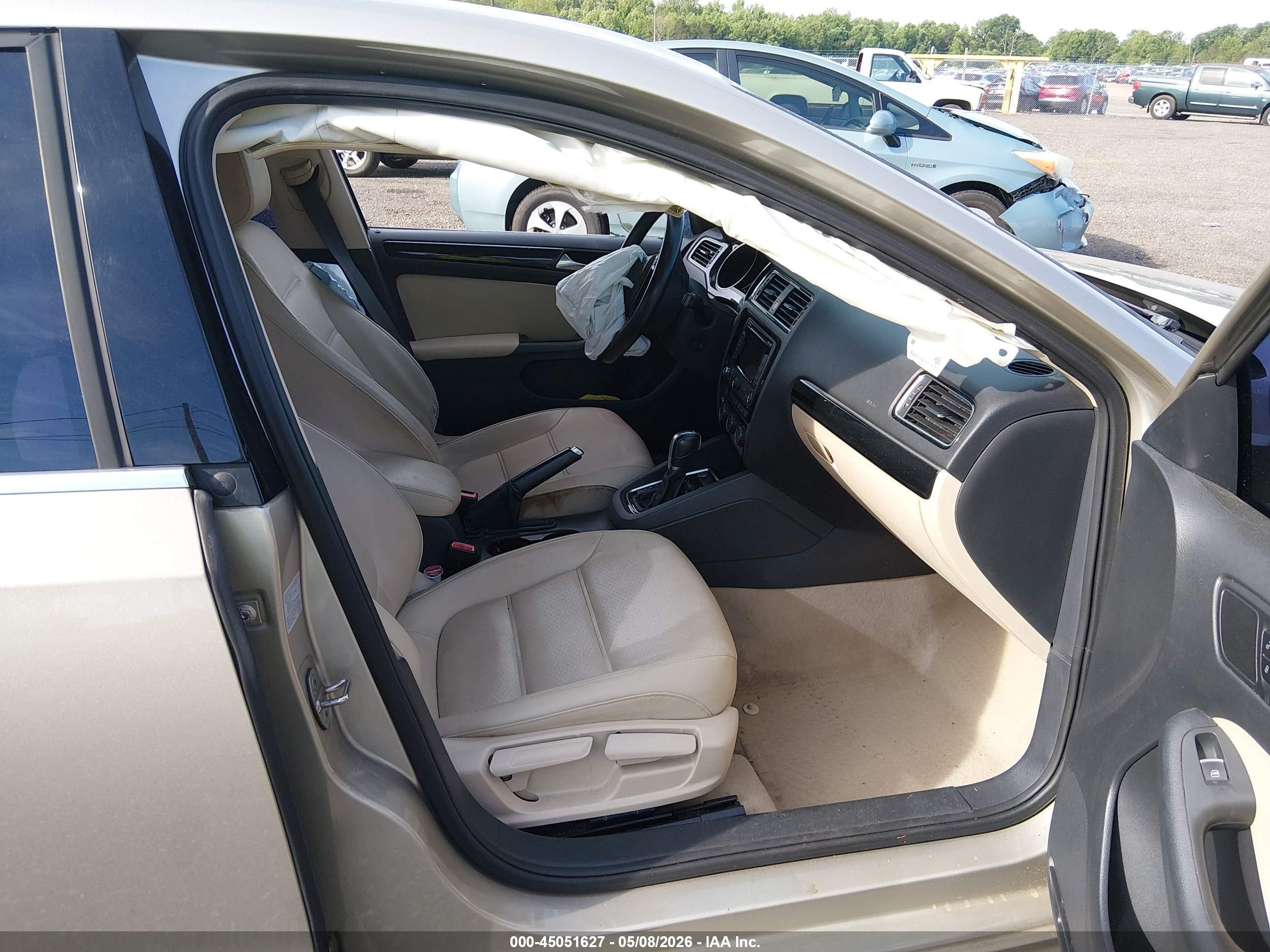 2015 Volkswagen Jetta 2.0l Tdi Sel Champagne vin: 3VWLA7AJ8FM342275
